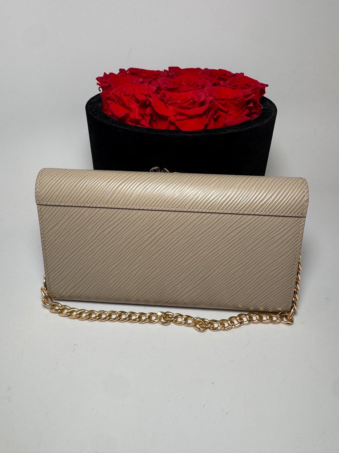 Louis Vuitton Epi Twist Gallet Beige Wallet On Chain