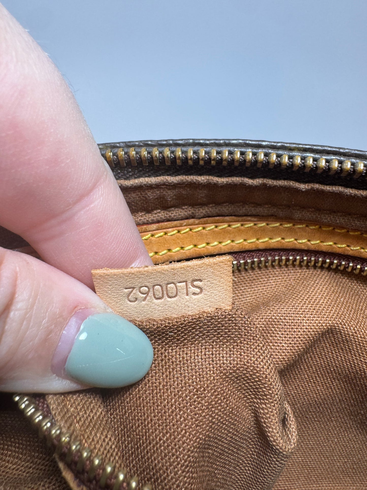 Louis Vuitton Monogram Trotteur Crossbody- Made in June 2002 in France