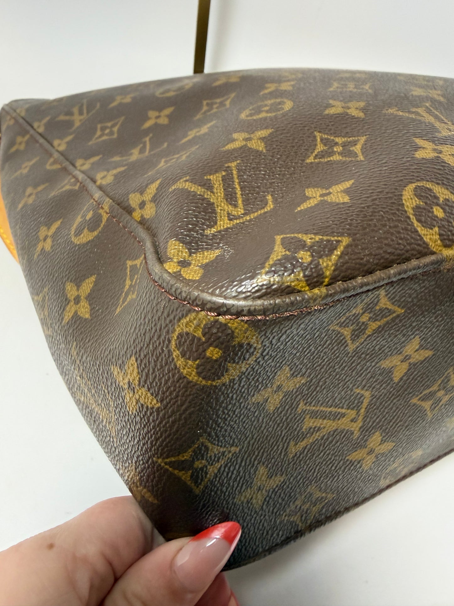 Louis Vuitton Looping GM Monogram Shoulder Bag