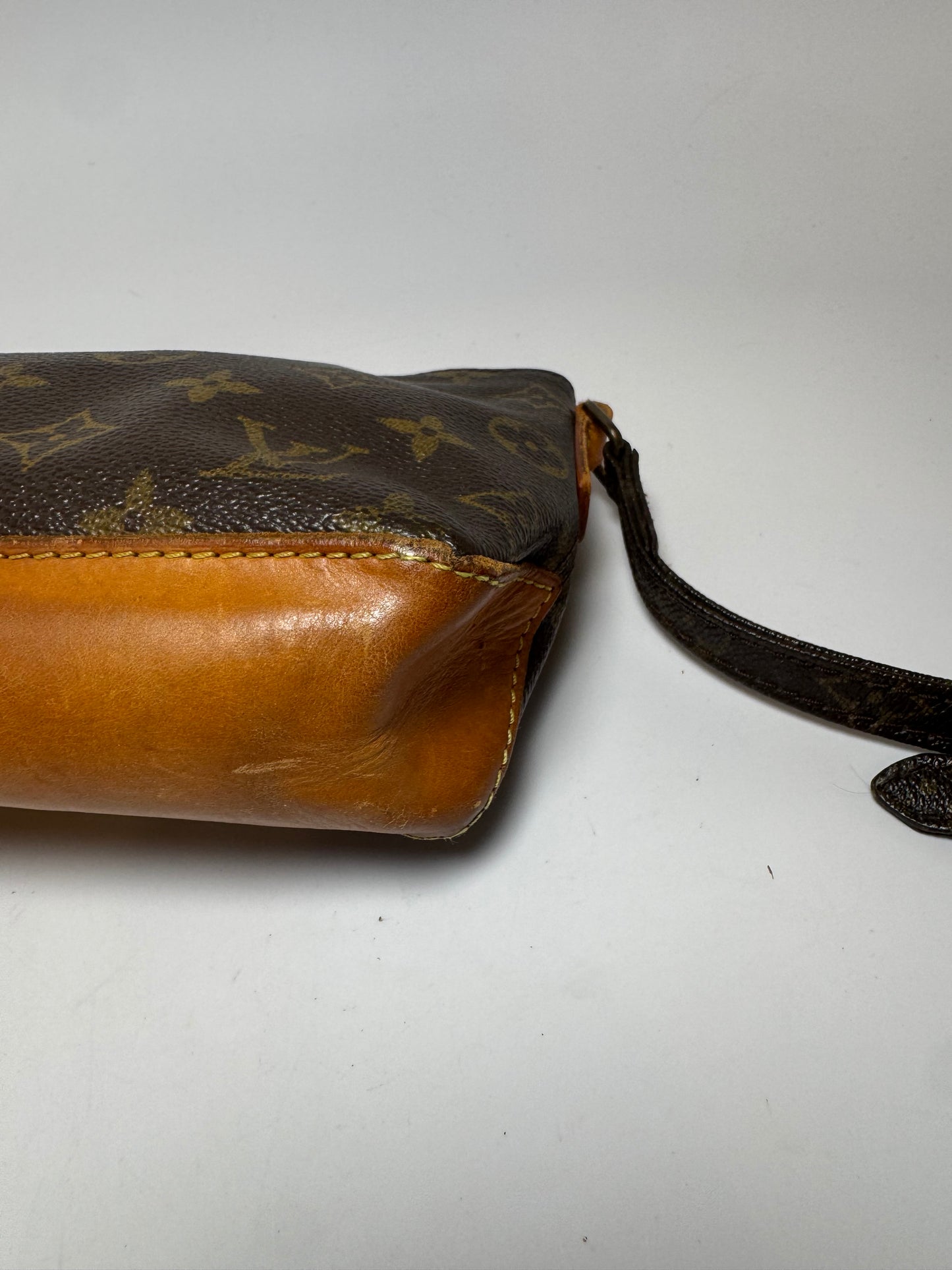 Louis Vuitton Monogram Trotteur Crossbody- Made in June 2002 in France