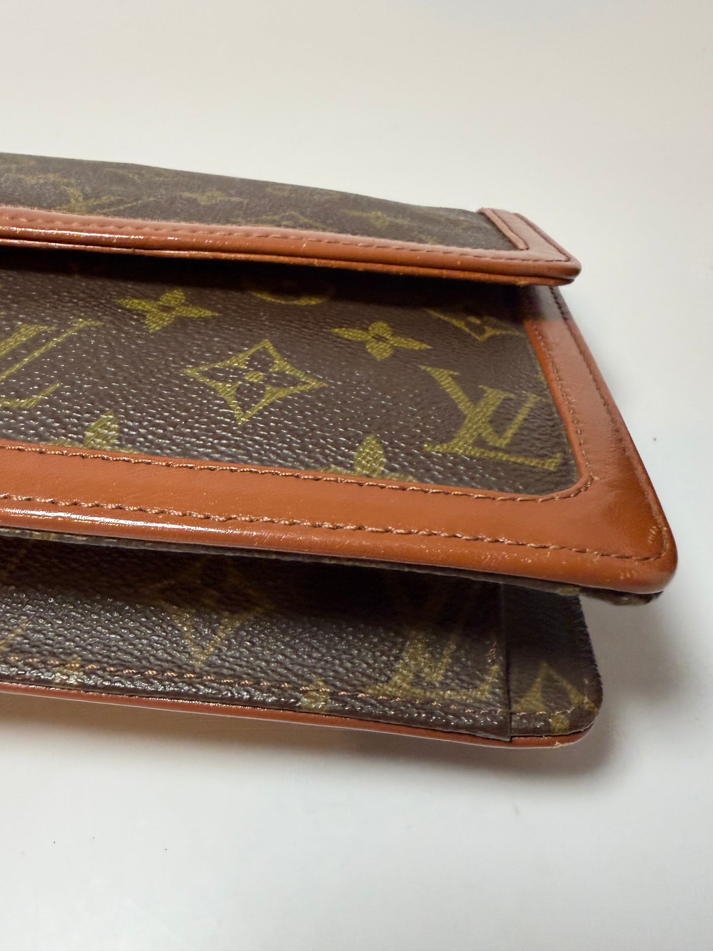 Louis Vuitton Monogram Pochette Dame GM Clutch