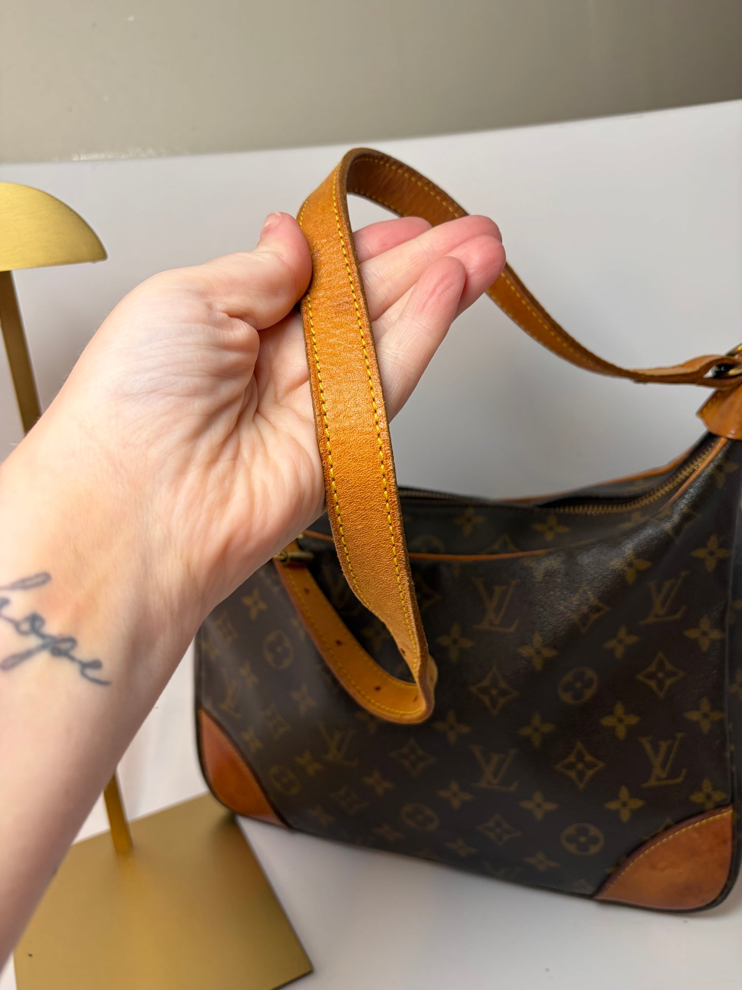 Louis Vuitton Boulogne 30 Monogram Shoulder Bag