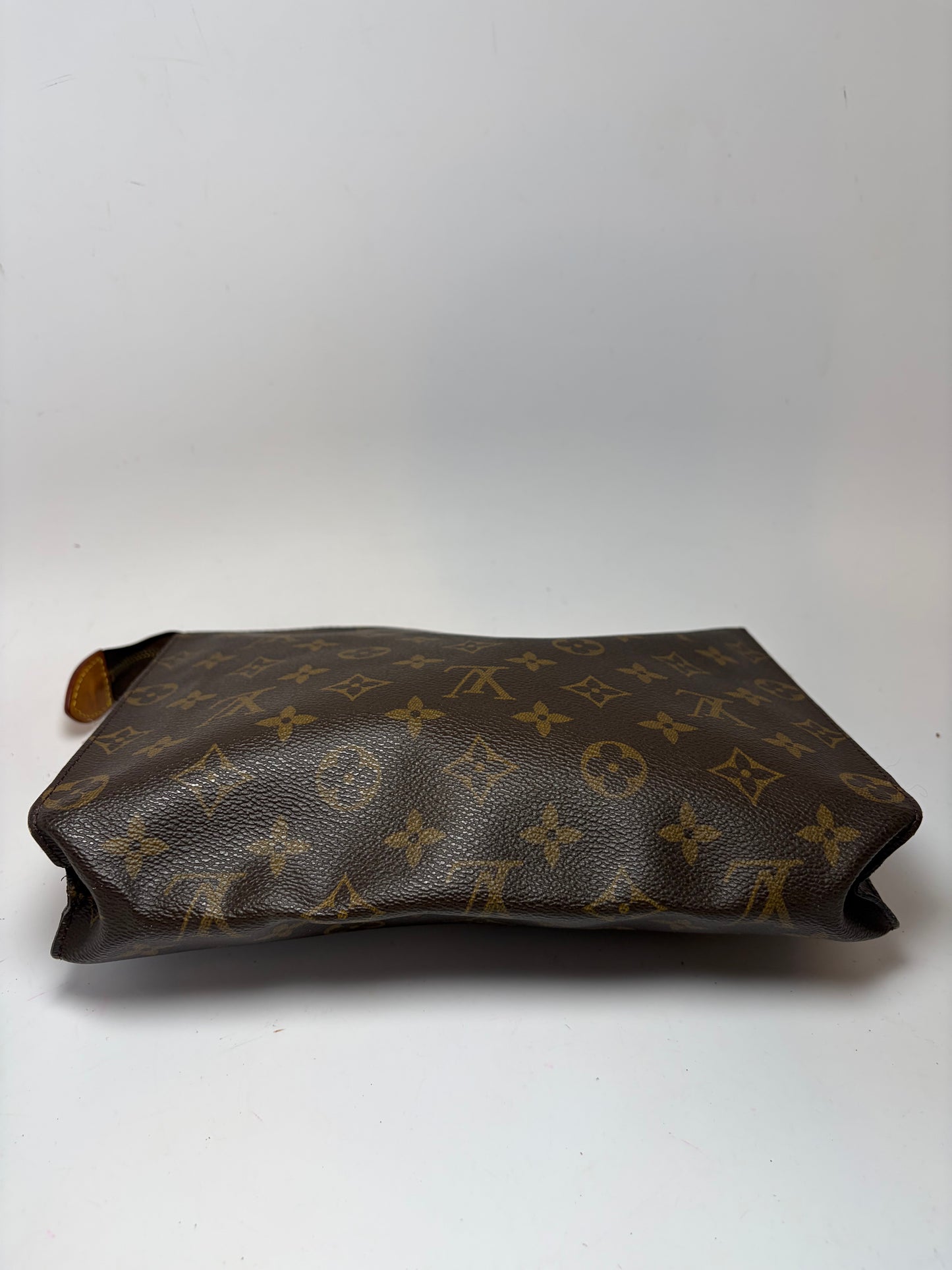 Louis Vuitton Toiletry Pouch 26, Made in France