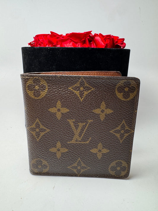 Louis Vuitton Monogram Bifold Wallet w/Coin Pocket