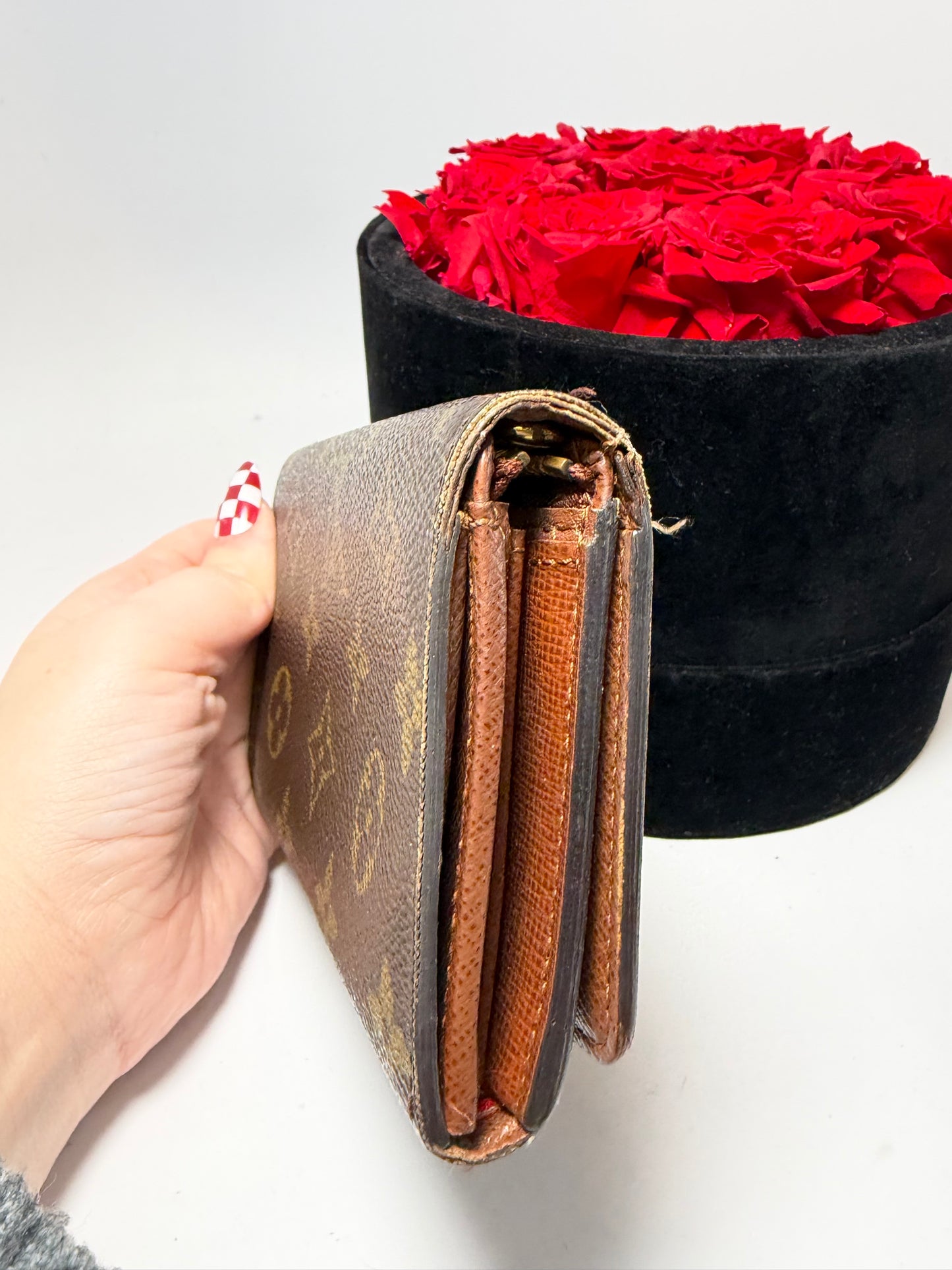 Louis Vuitton Porte Monnaie Billets Tressor Monogram Wallet