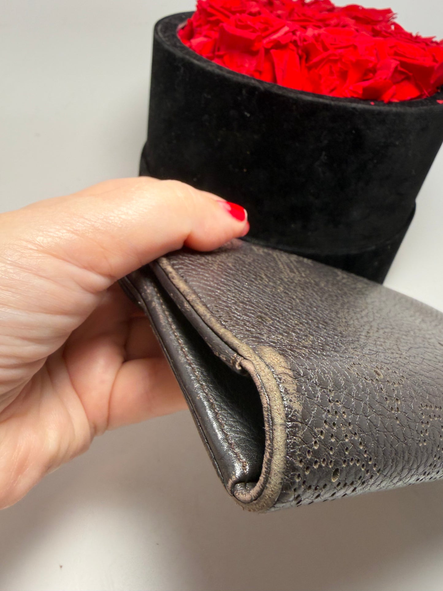 Louis Vuitton Mahina Amelia Wallet Black Leather Monogram Embossed