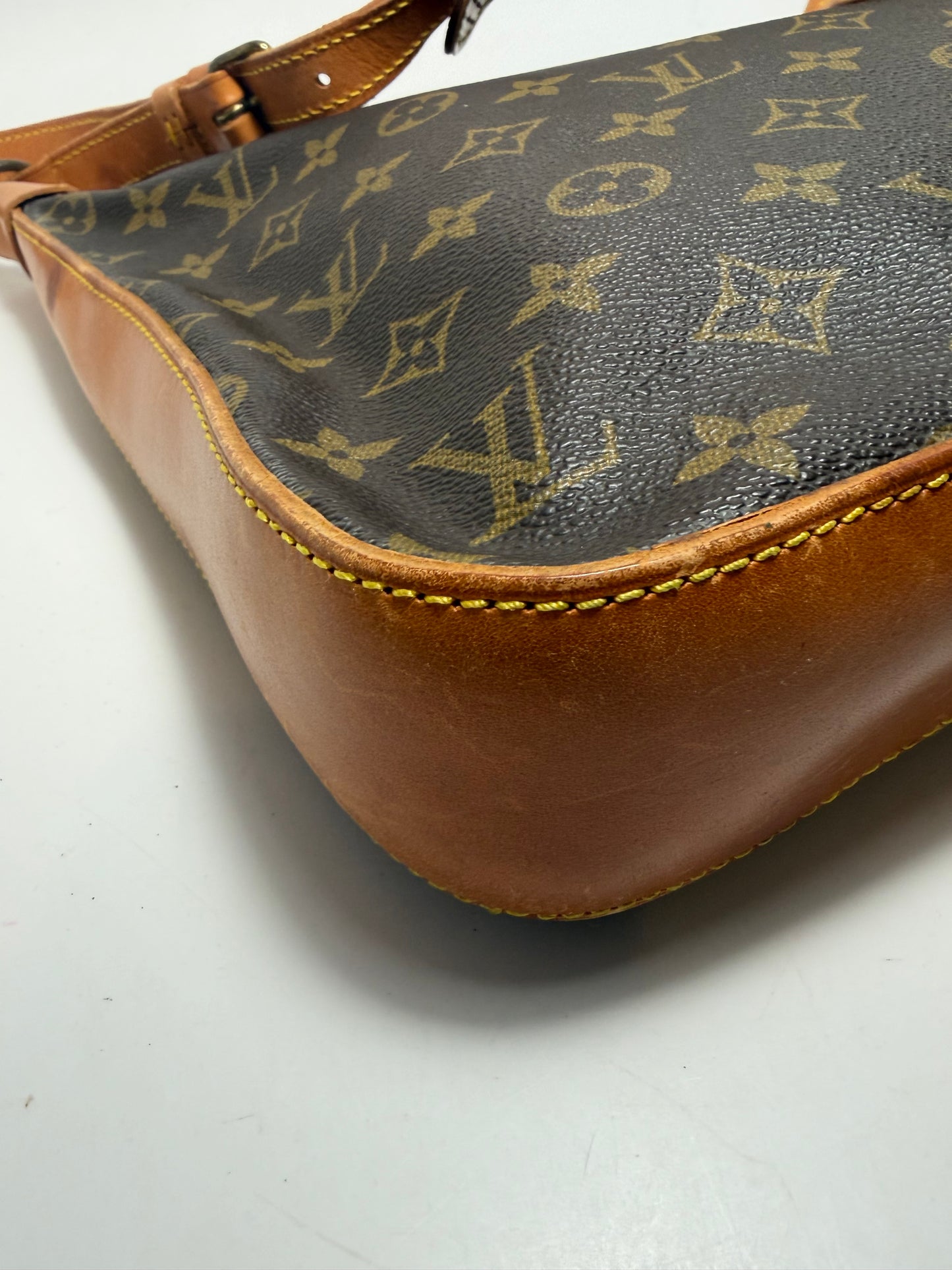 Louis Vuitton Vintage Boulogne 30 Monogram Shoulder Bag