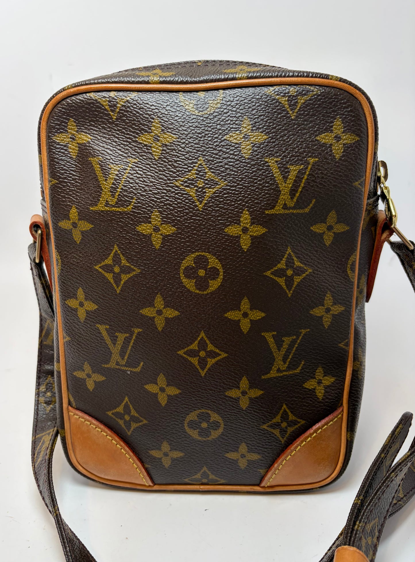 Louis Vuitton Amazon Crossbody Monogram