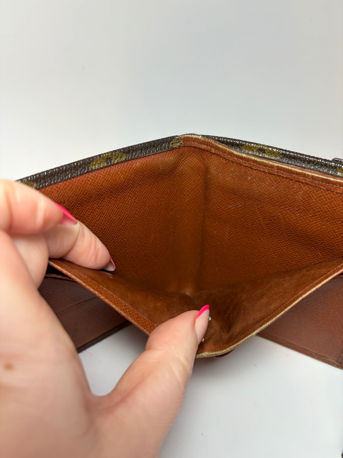 Louis Vuitton Elise Monogram Wallet - Pre Date Code Made in France