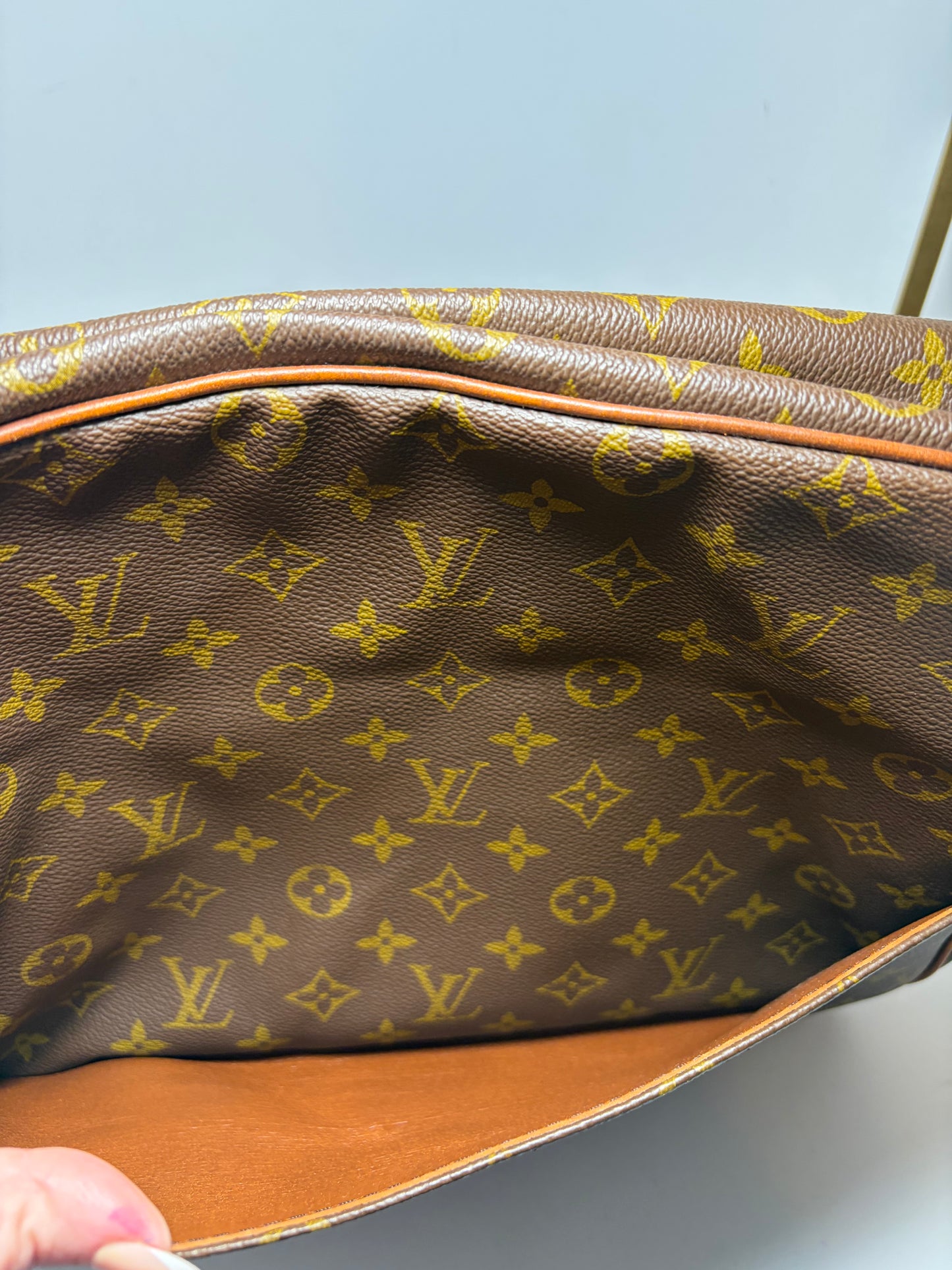 Louis Vuitton Nile GM Monogram Shoulder Bag