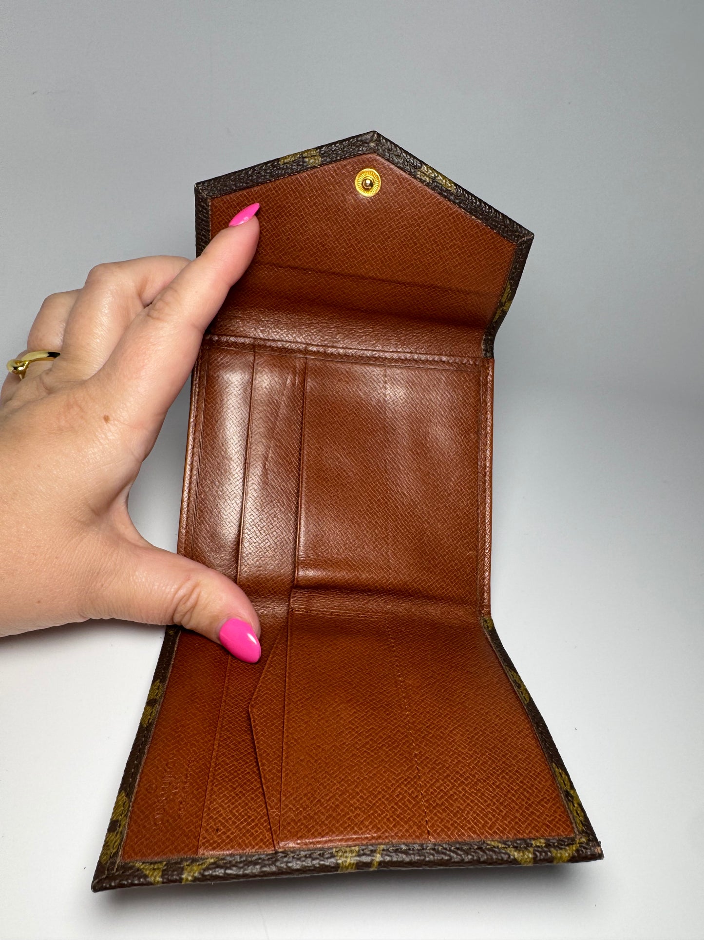 Louis Vuitton Monogram Elise Compact Wallet Vintage- France April 1988
