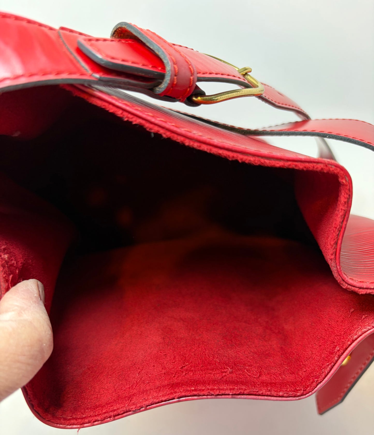 Louis Vuitton Sac D’Epaule PM Castillan red epi leather shoulder bag