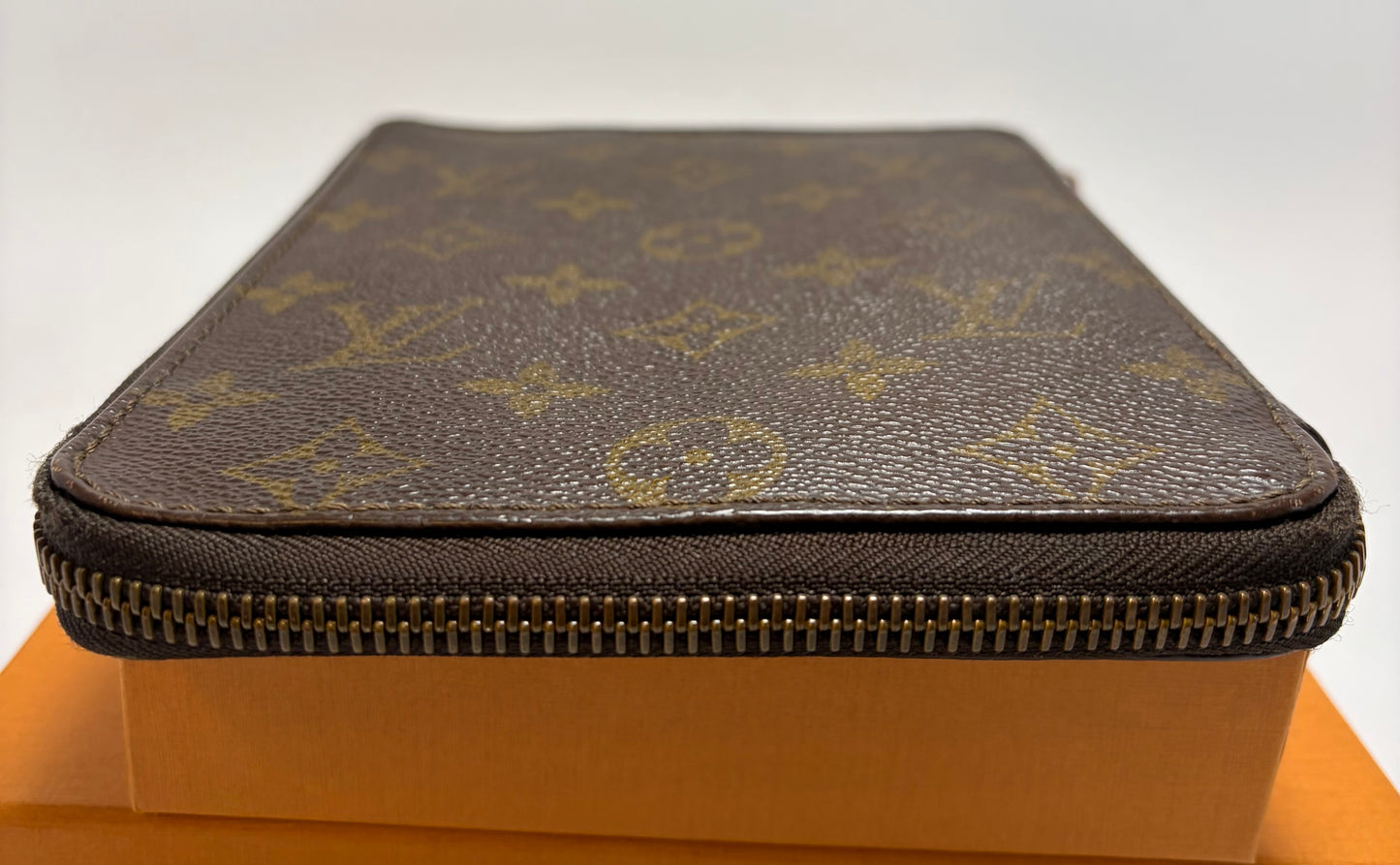 Louis Vuitton Zippy Agenda Cover/Organizer Monogram