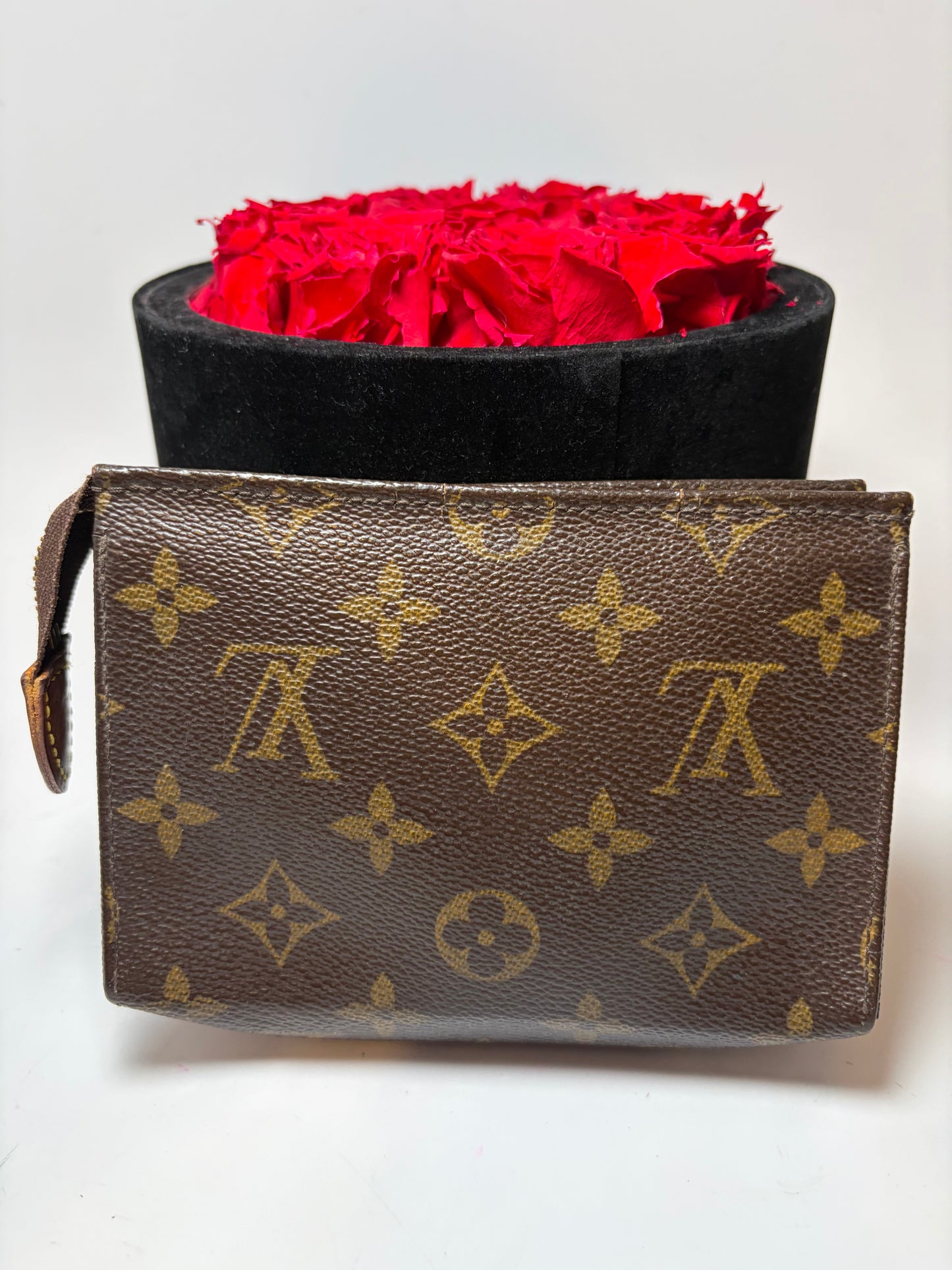 Louis Vuitton Toiletry Pouch 15 Monogram