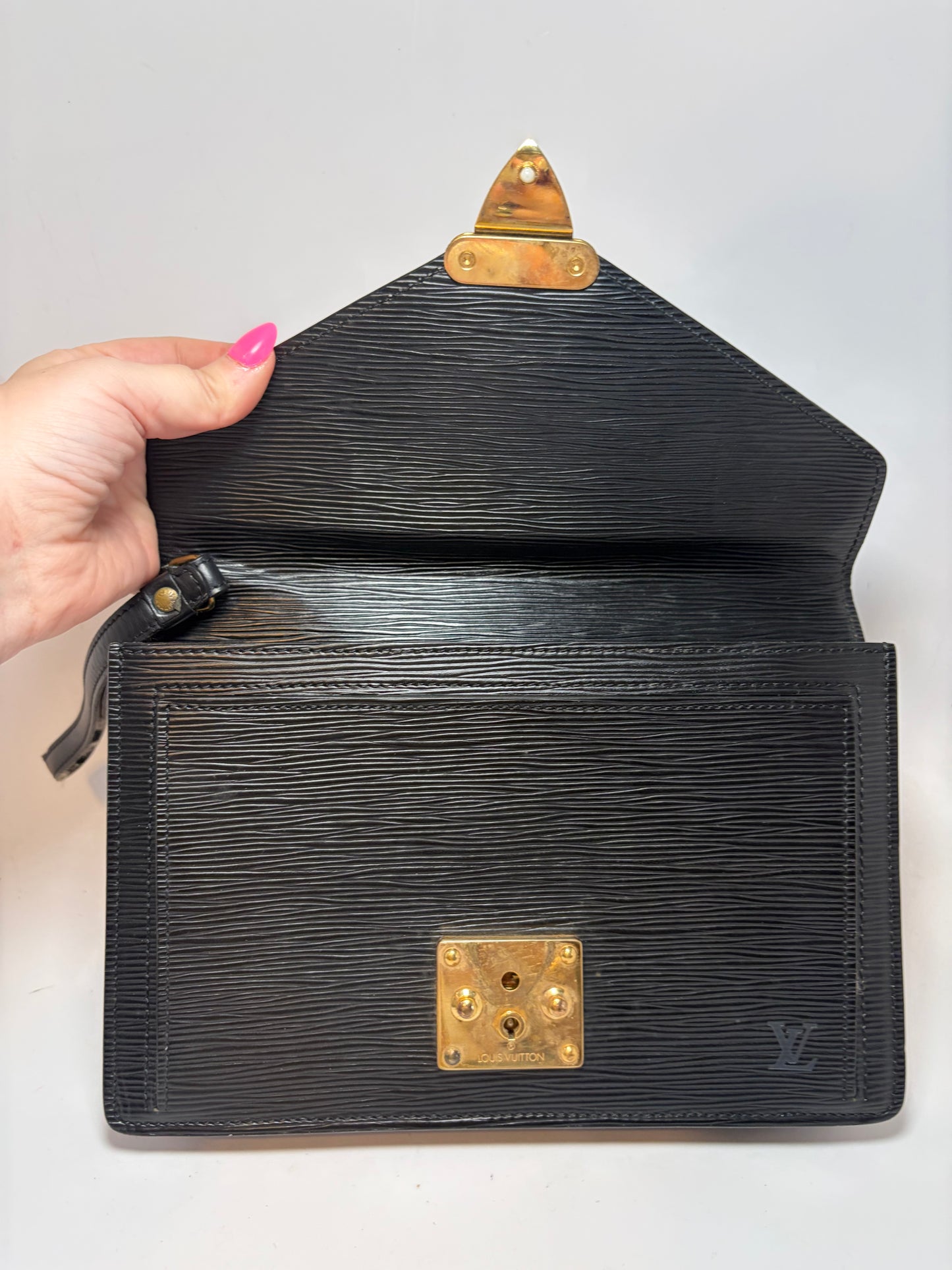 Louis Vuitton Pochette Sellier Draggone Clutch/Wristlet Black Epi Leather