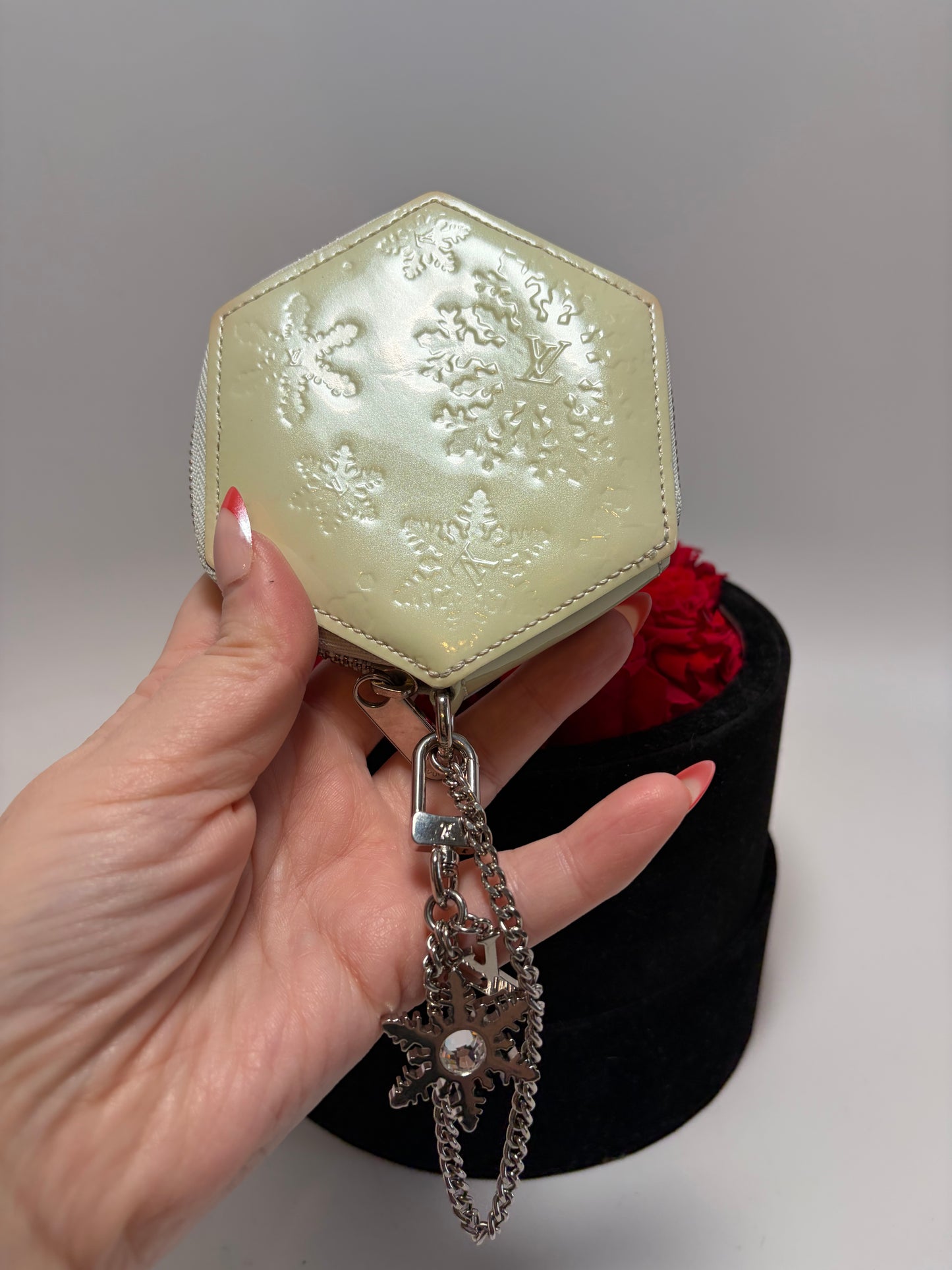 Louis Vuitton Porte Monnaie Flocon Bag Charm/Coin Purse Snow Flake
