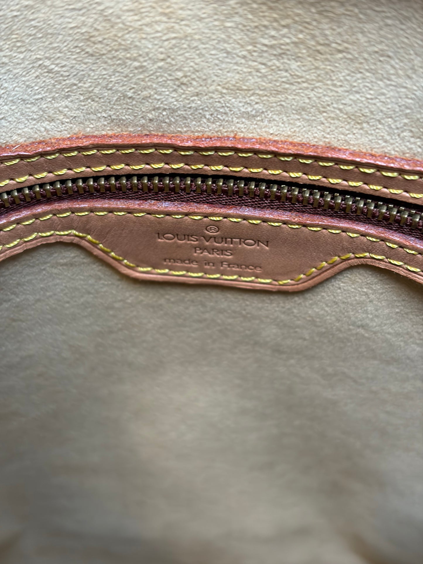 Louis Vuitton Looping GM Monogram Shoulder Bag