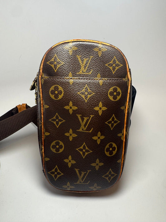 Louis Vuitton Pochette Gange Bum Bag Sling Bag Monogram Canvas