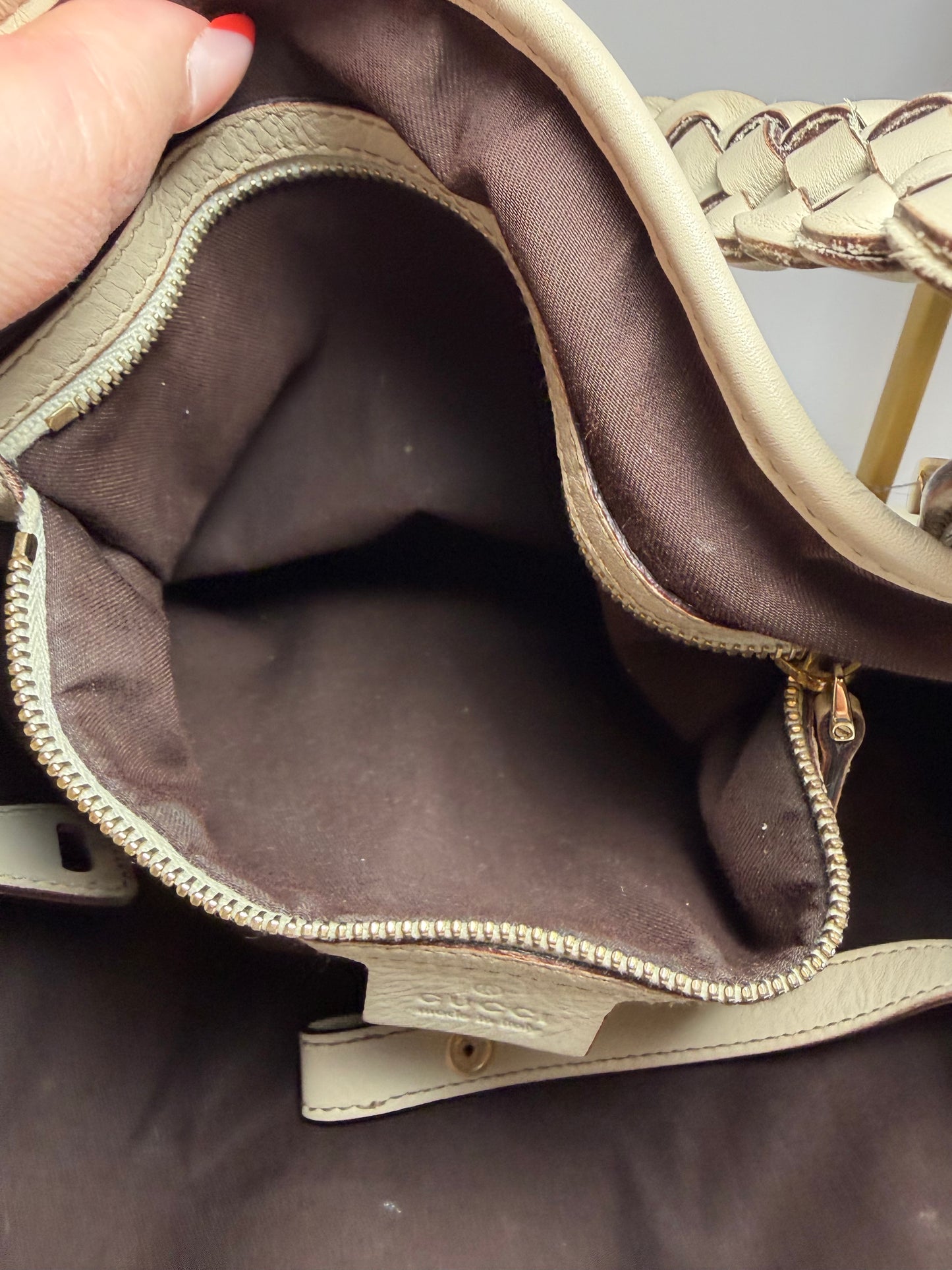 Gucci Pelham Shoulder Bag Ivory Leather w/Braided Handle