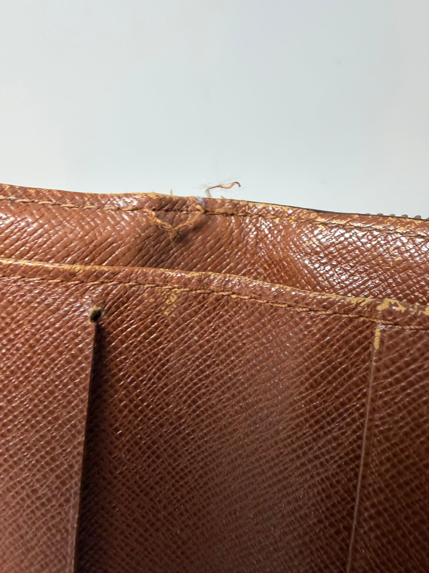 Louis Vuitton Zippy monogram compact wallet