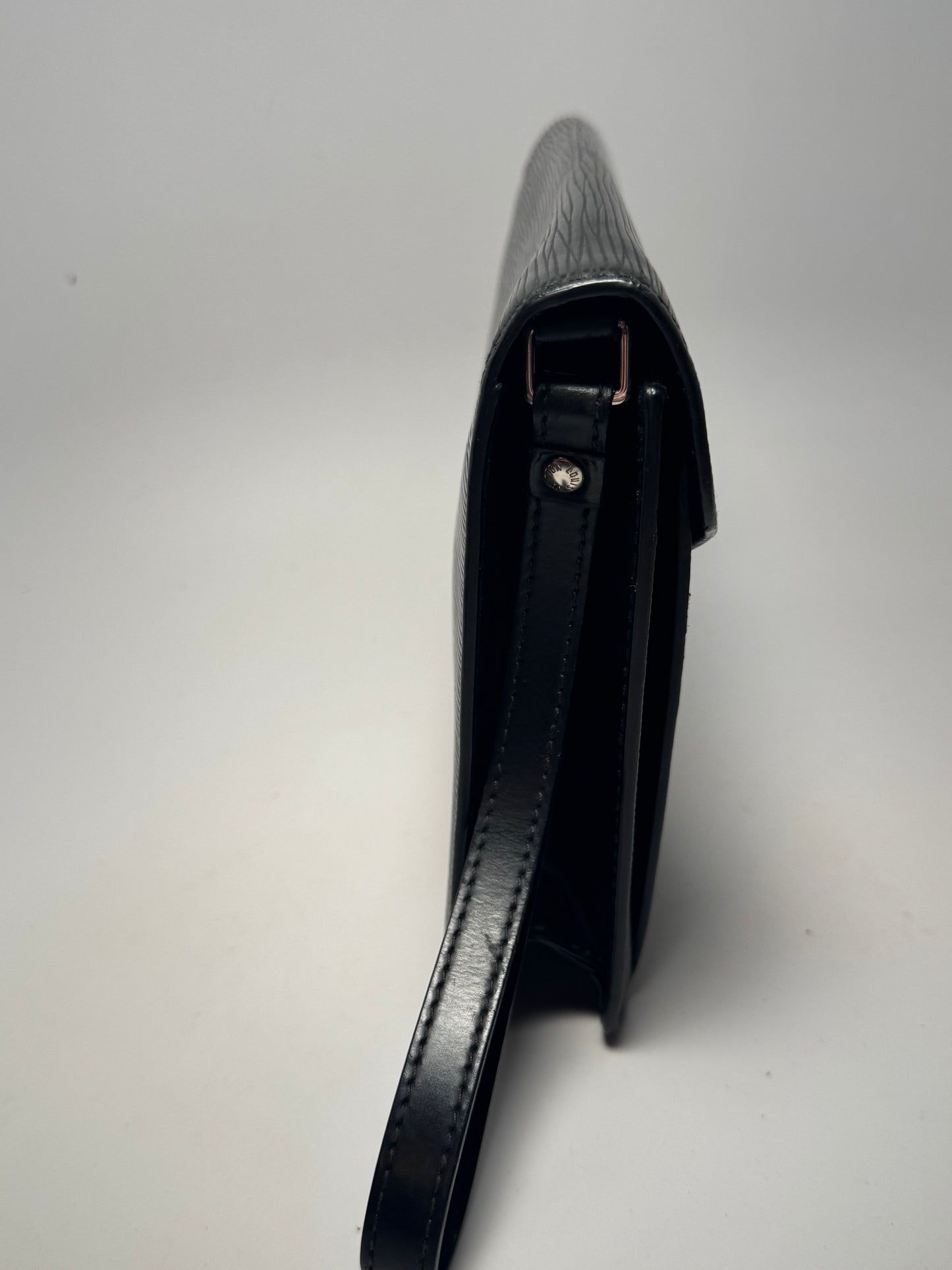 Louis Vuitton Pochette Sellier Black Epi Leather Clutchw/Silver Hardware