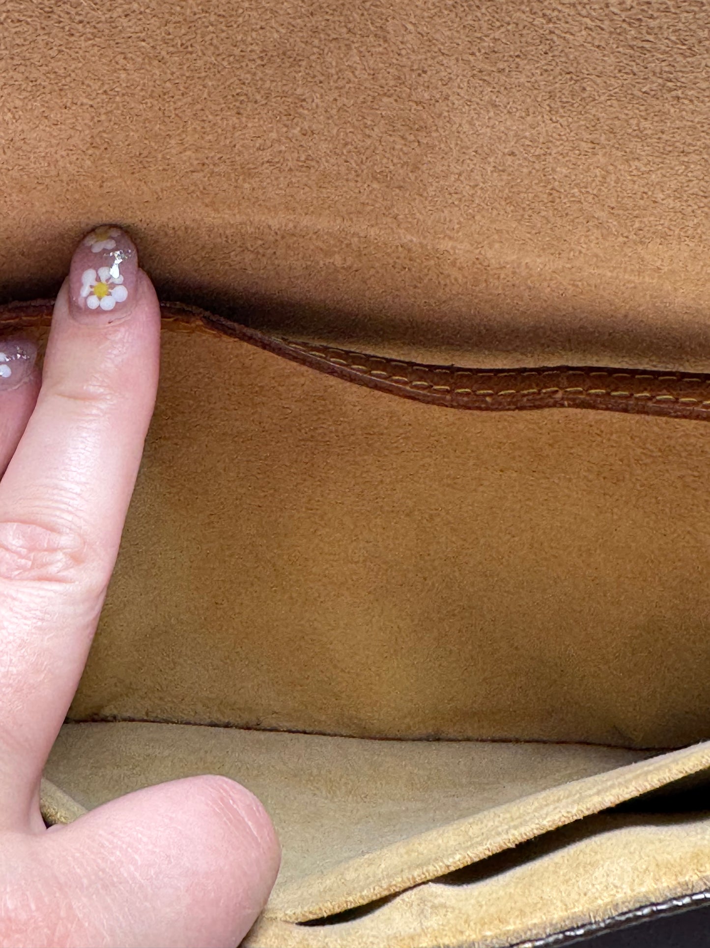 Louis Vuitton Twin Pochette GM Crossbody in Monogram | Fair Condition