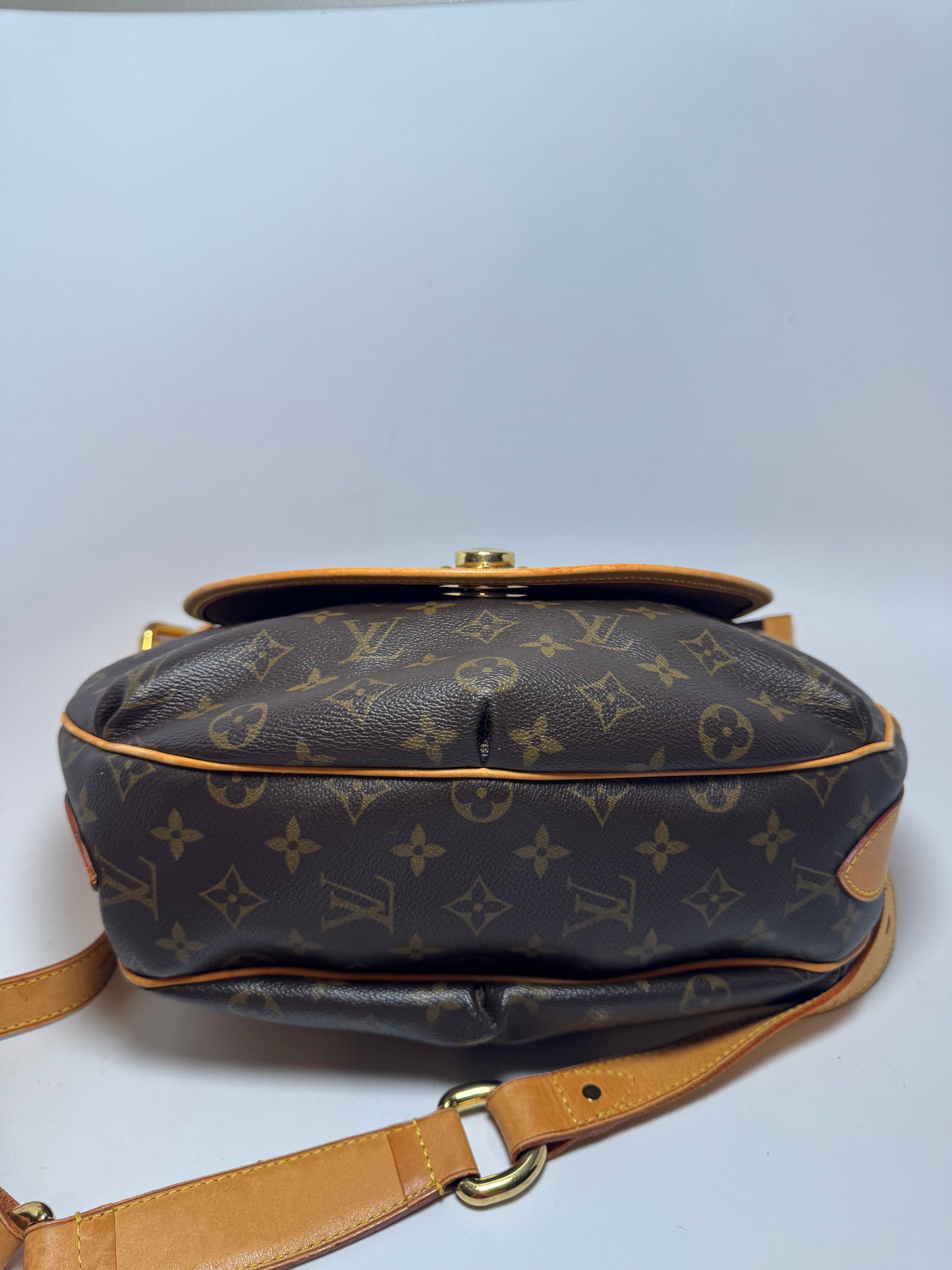 Louis Vuitton Tulum GM 2Way Crossbody/Shoulder Bag Monogram