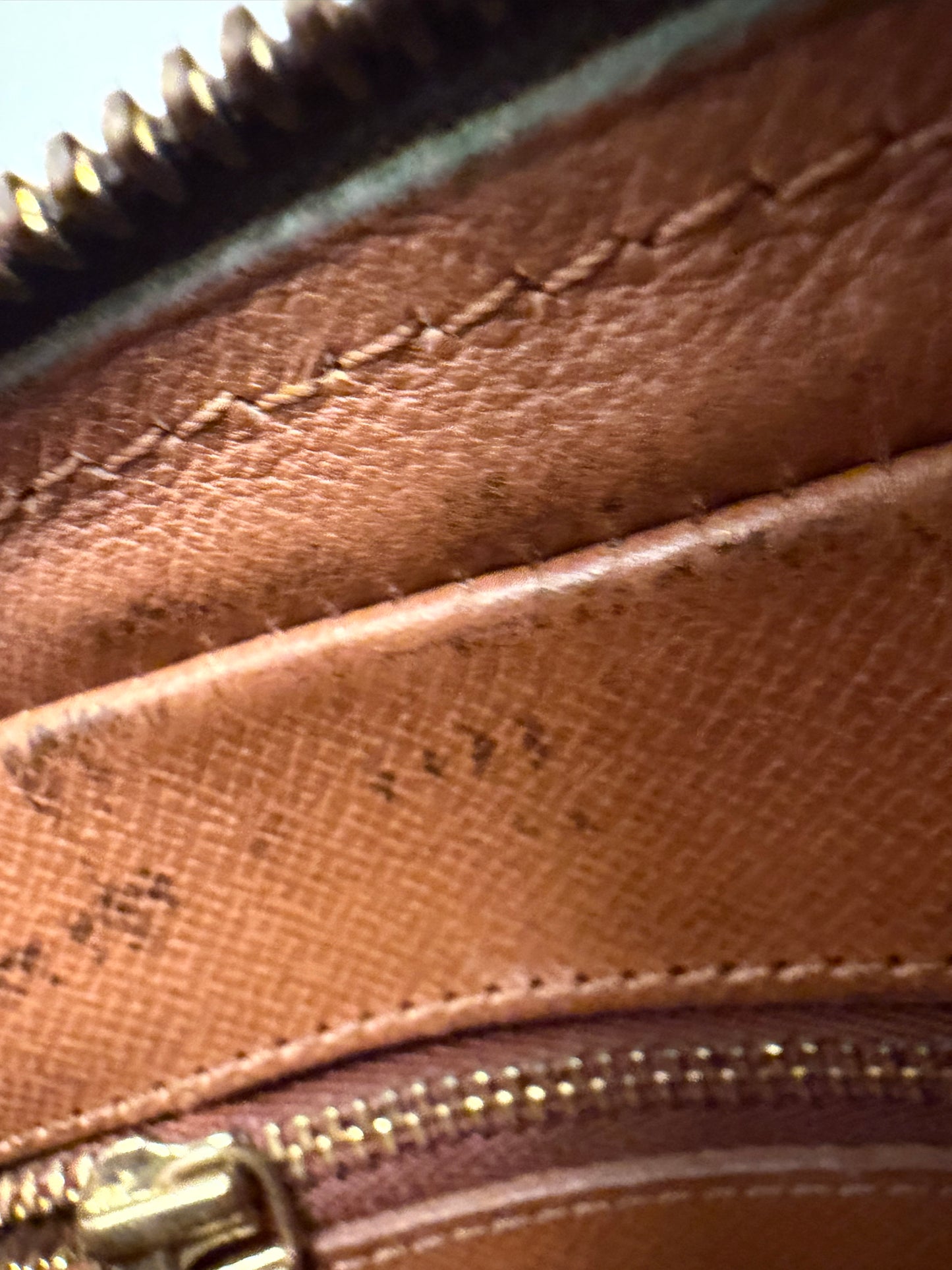 Louis Vuitton Marley Draggone Clutch Monogram Wristlet