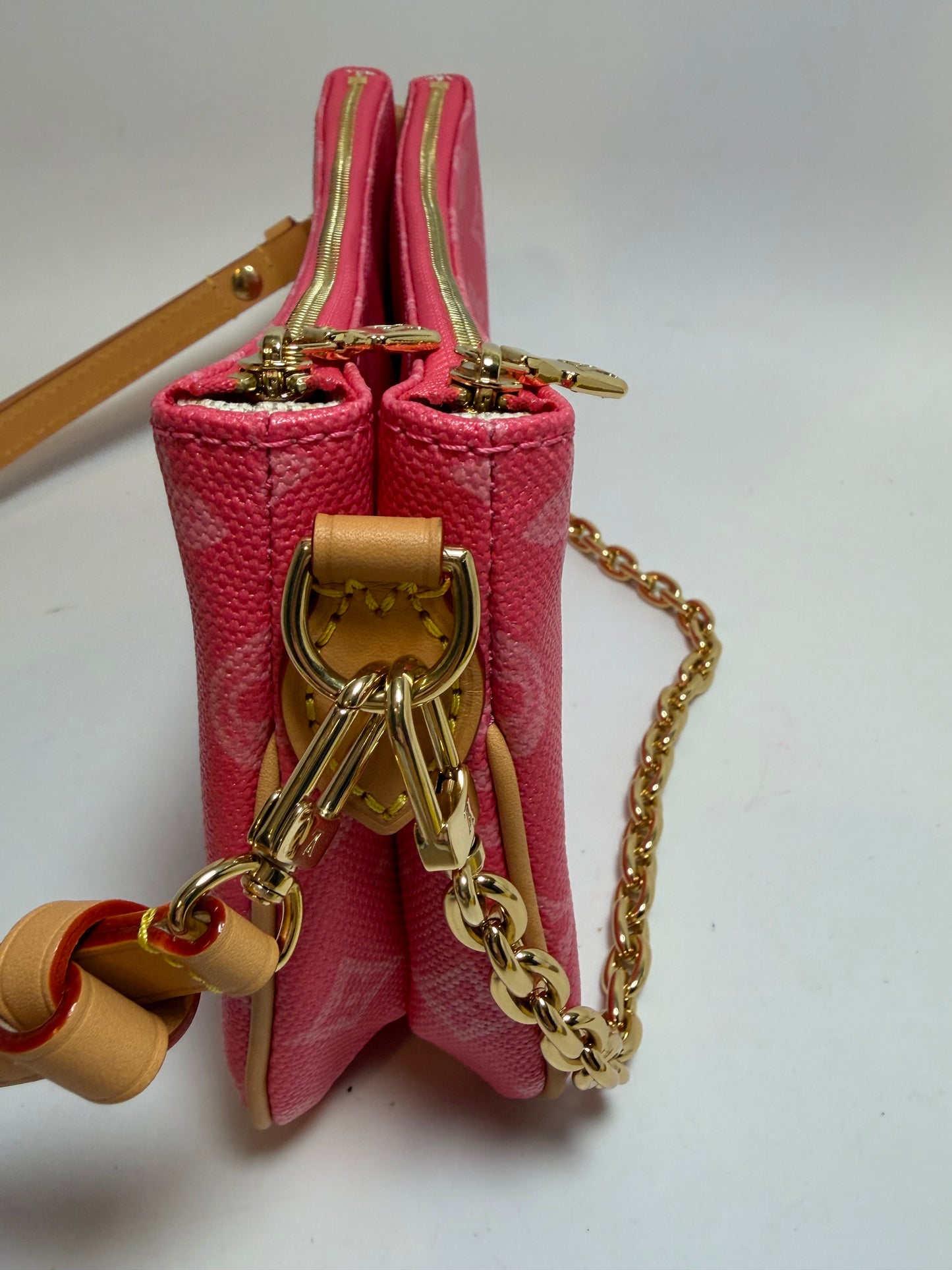 Louis Vuitton Liv Pochette Rose Ruban Monogram Shoulder Bag/Crossbody