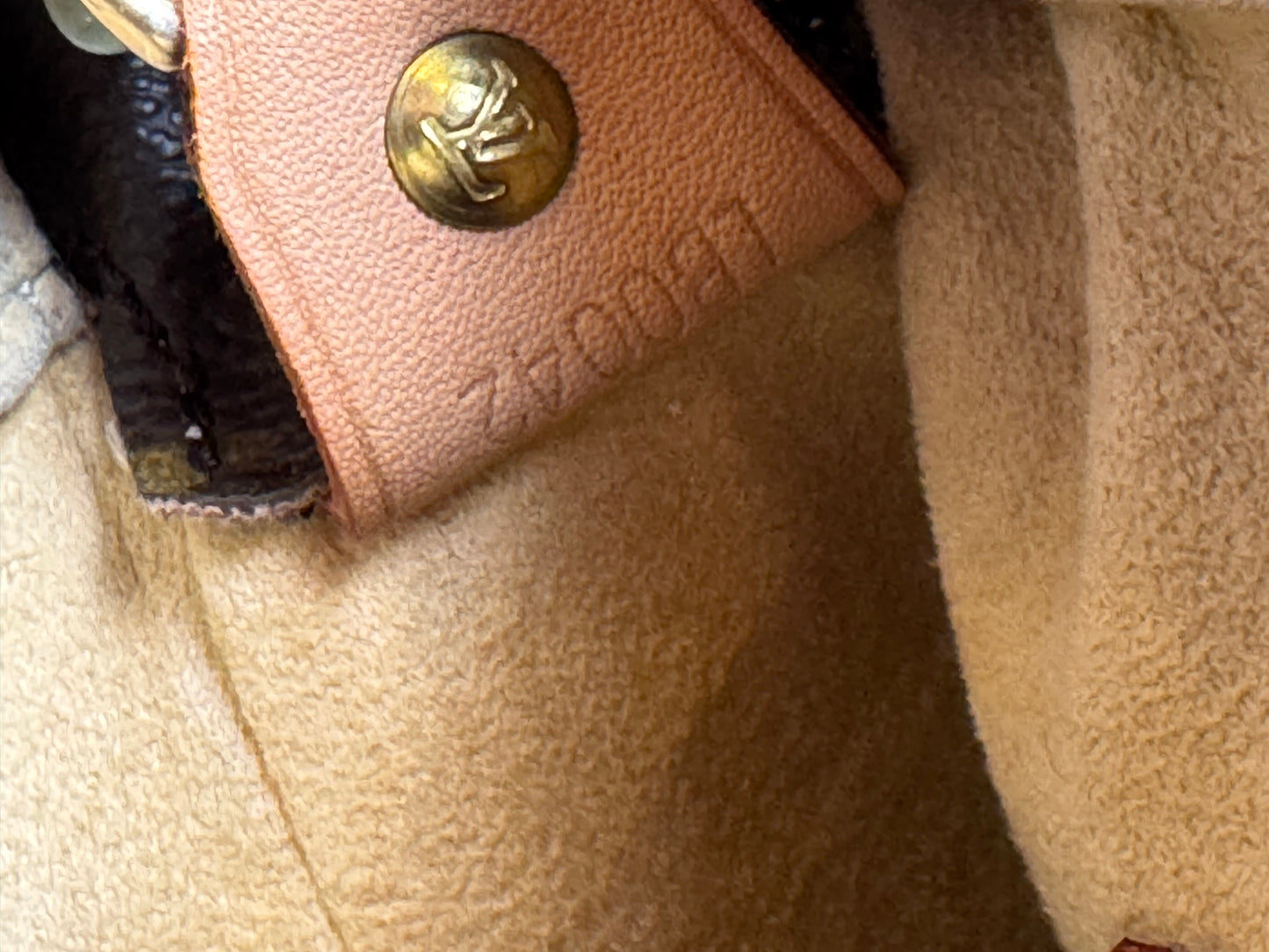 Louis Vuitton Looping GM Monogram