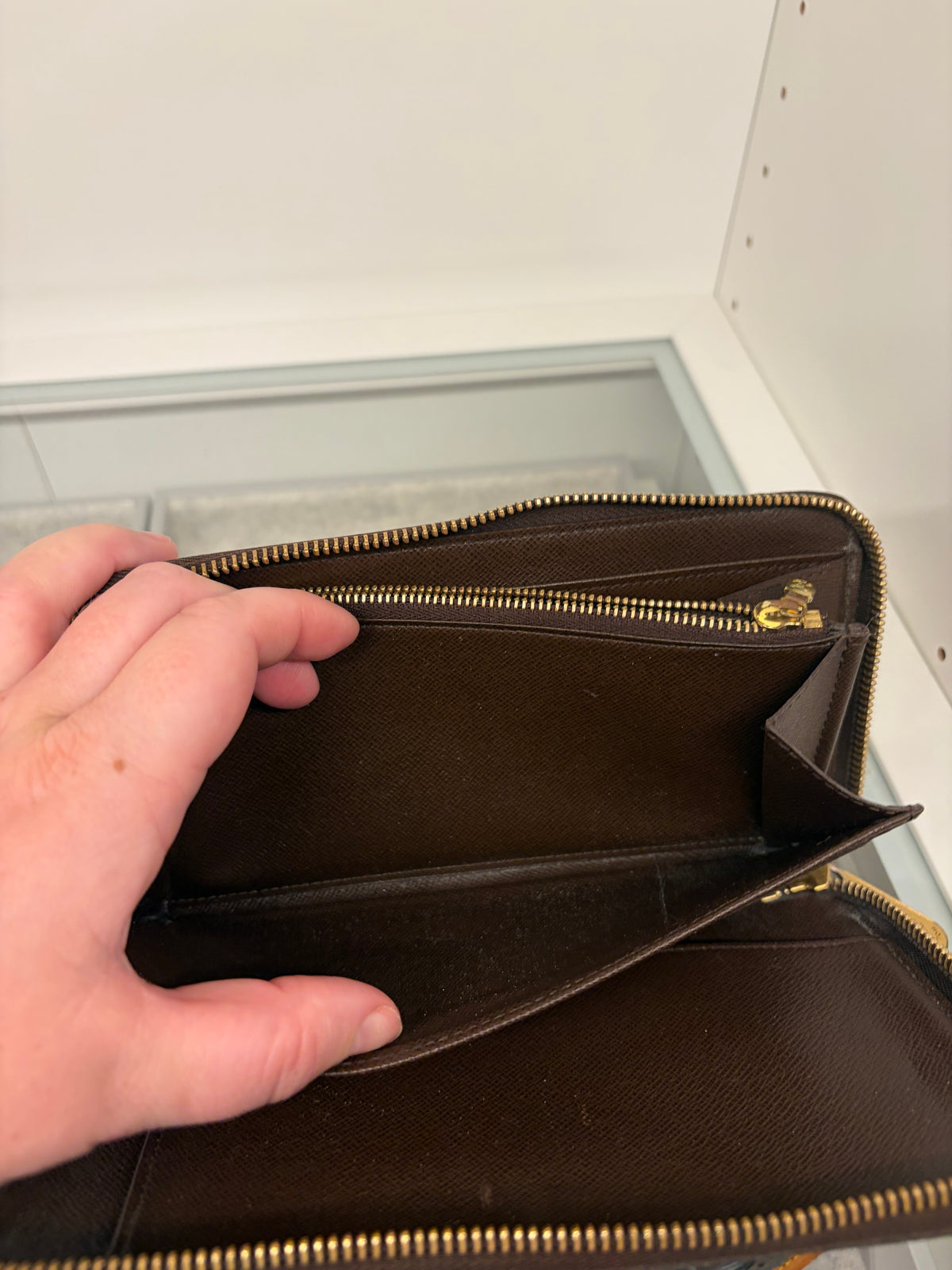 Louis Vuitton Damier Ebene Zippy Organizer Wallet