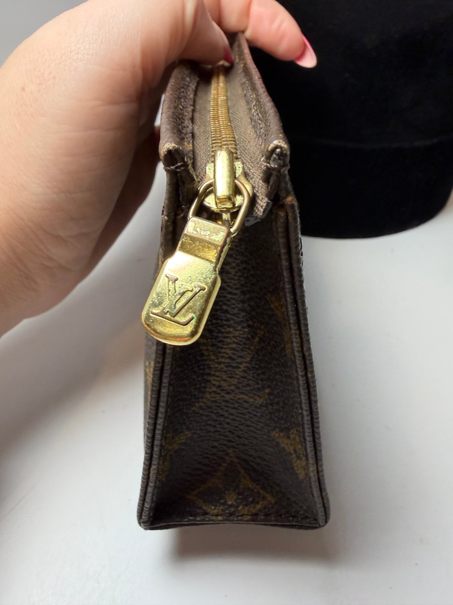 Louis Vuitton Toiletry 15 Pouch Monogram