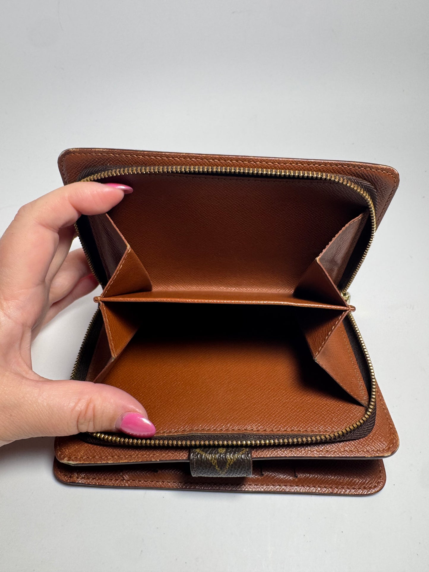 Louis Vuitton Passport Porte Papier Wallet/Passport Holder Made in France October 2006