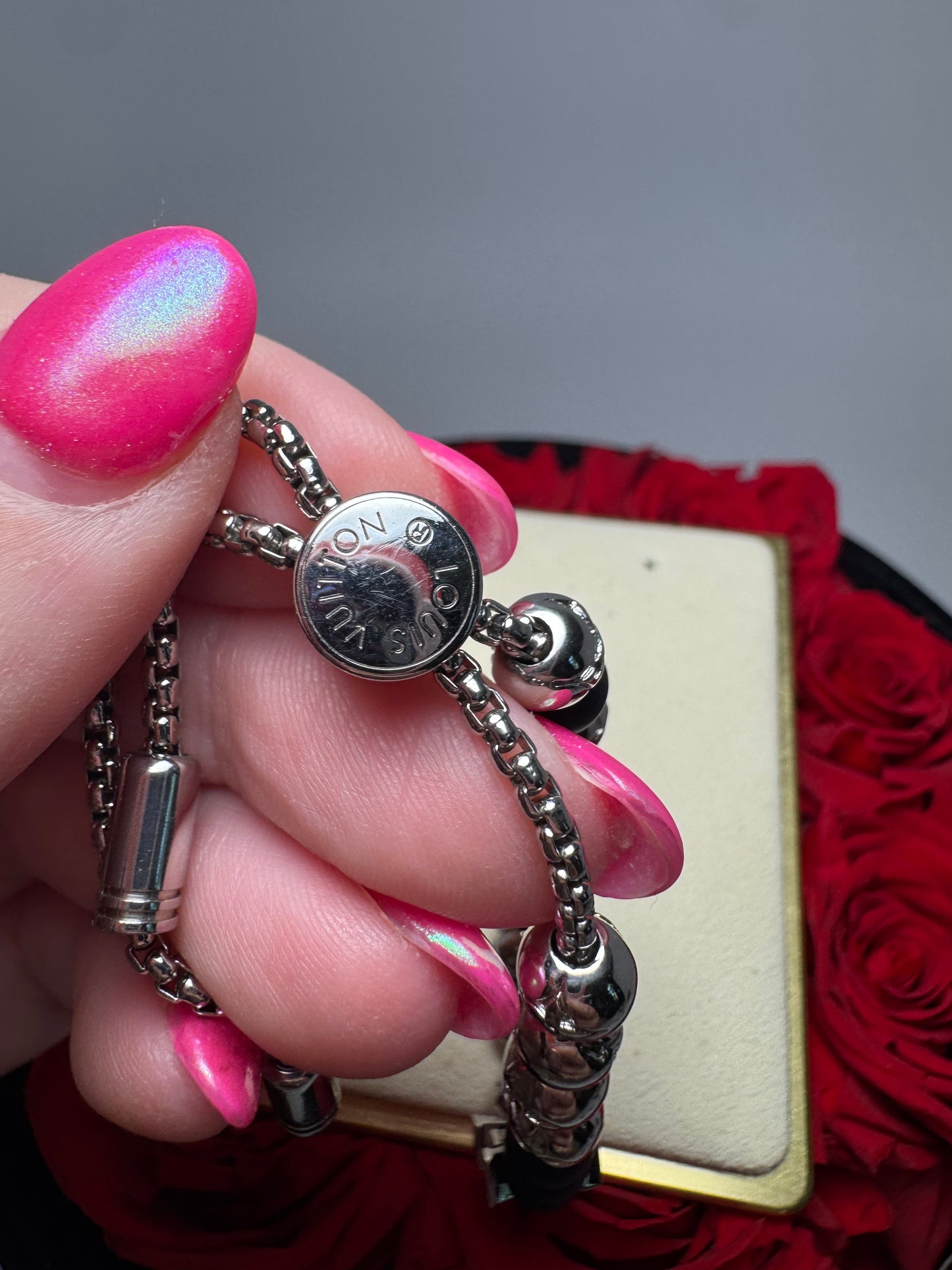 Louis Vuitton Monogram Beads Bracelet Onyx & Silver Unisex