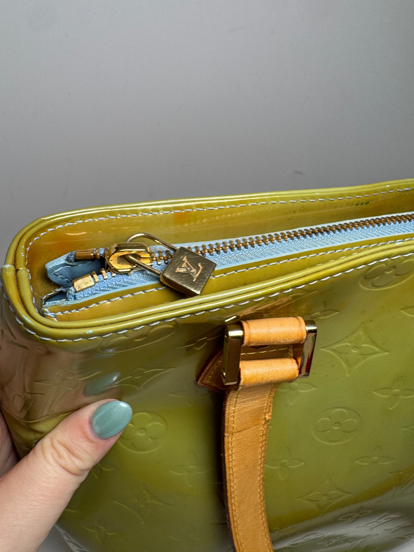 Louis Vuitton Houston Tote Vernis Green w/Blue Interior