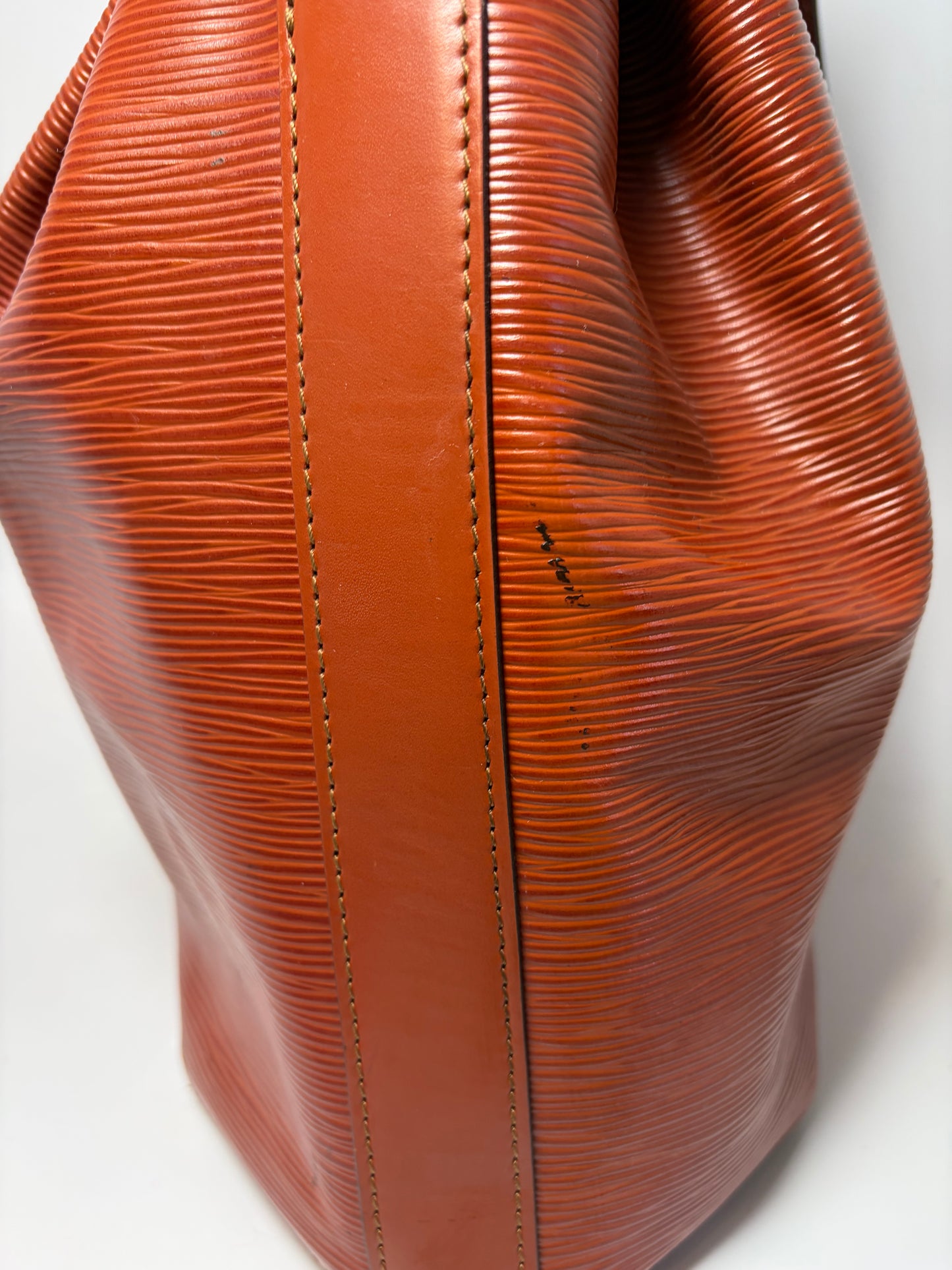 Louis Vuitton Epi Leather Sac Saint Paul GM Shoulder Bag Rouille
