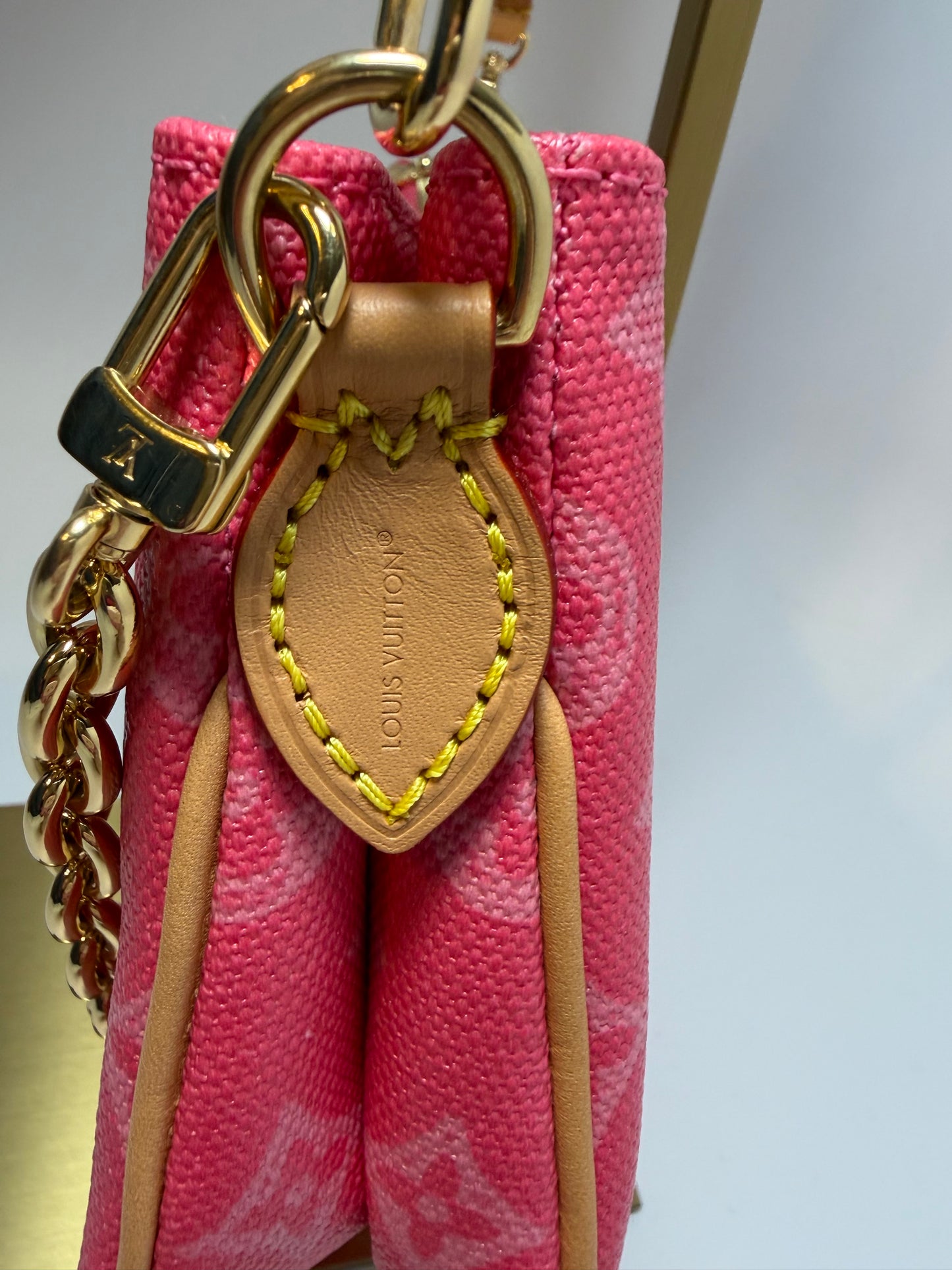 Louis Vuitton Liv Pochette Rose Ruban Monogram Shoulder Bag/Crossbody