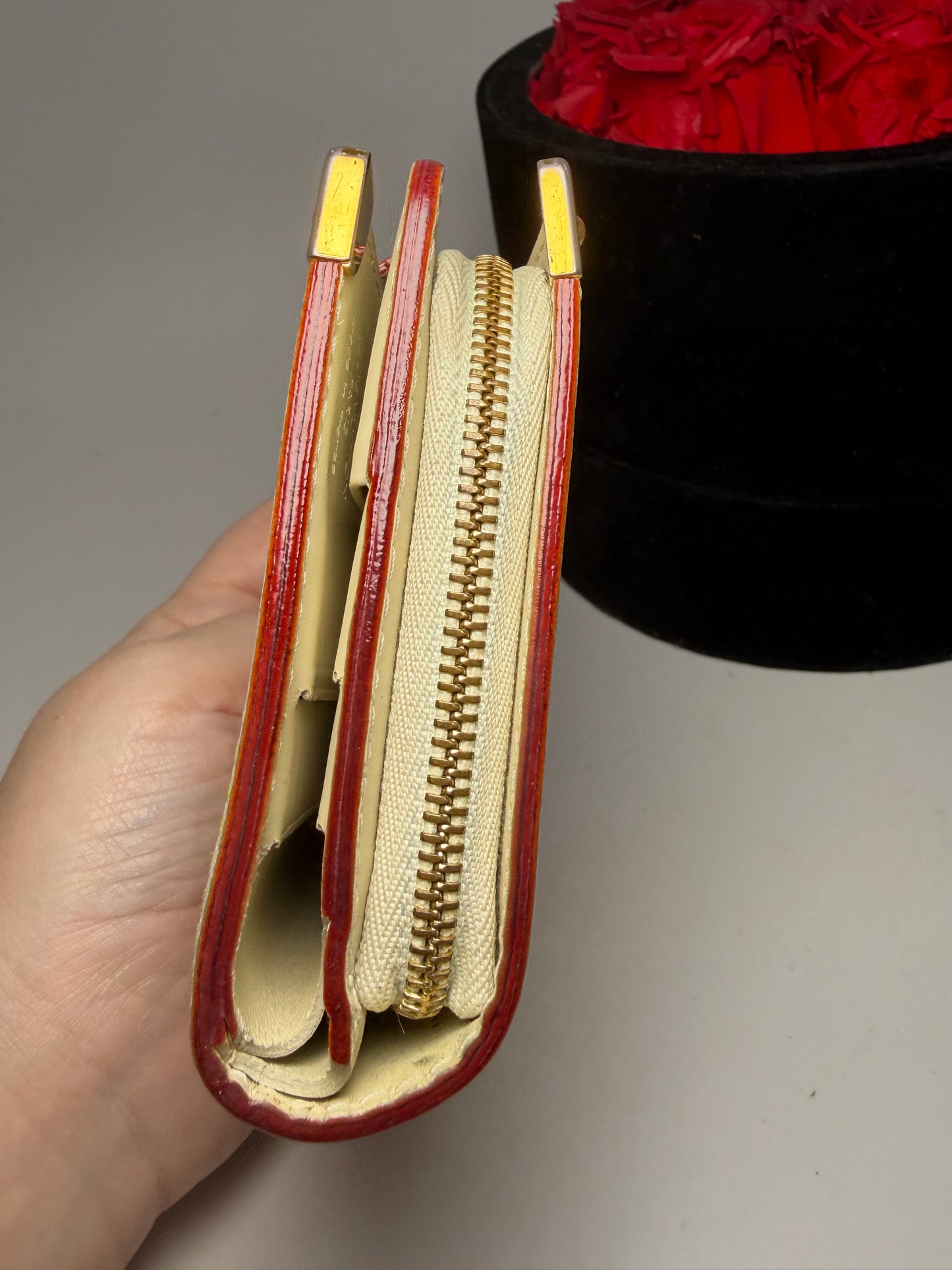 Louis Vuitton Suhali Compact Leather Ivory Wallet