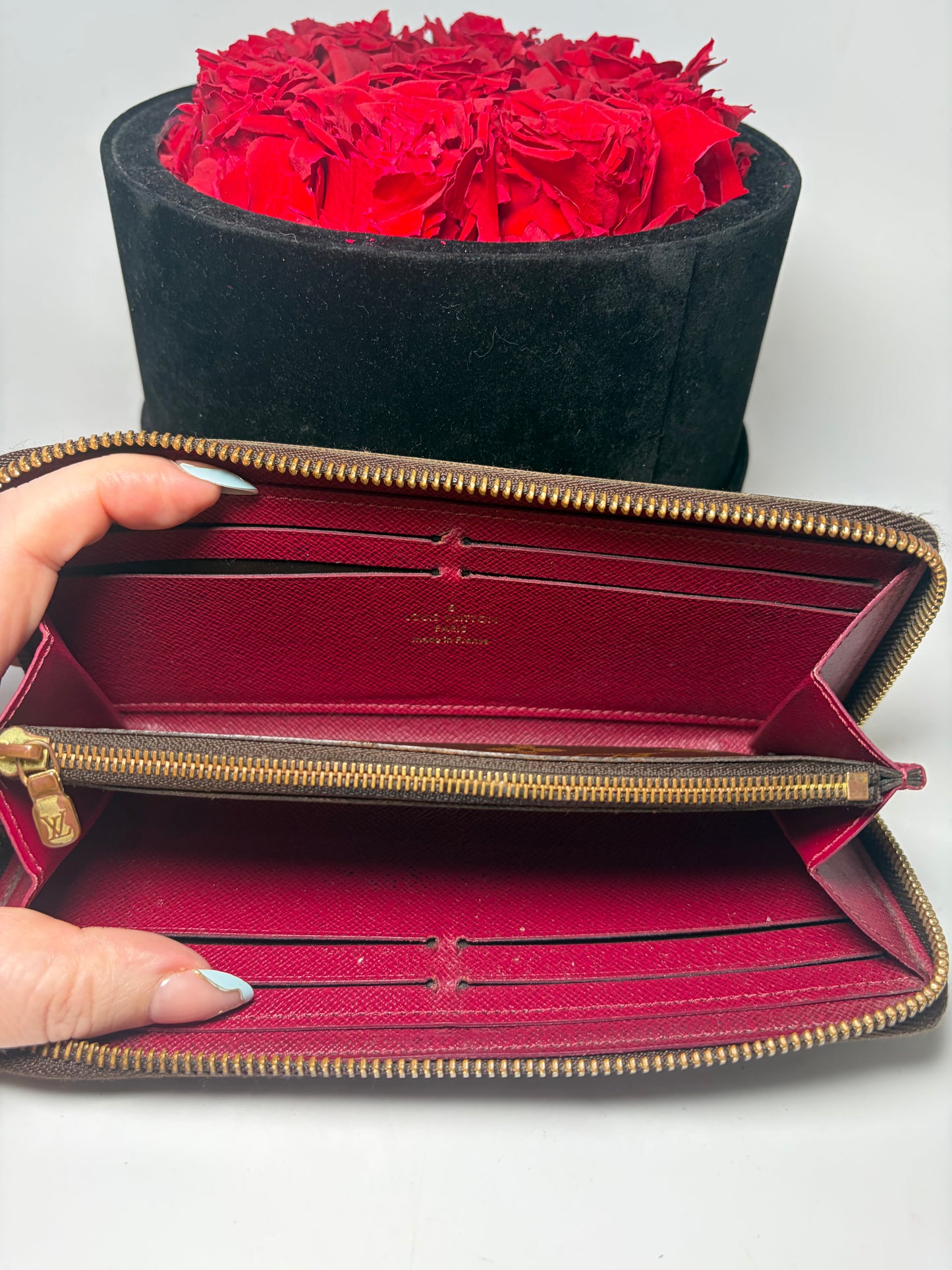 Louis Vuitton Clémence Wallet Monogram with Fuschia Interior