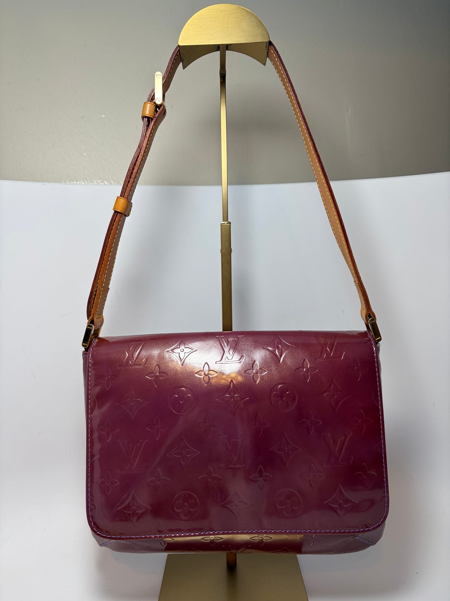 Louis Vuitton Thompson Street Purple Vernis Leather Monogram Shoulder Bag with Purple leather interior
