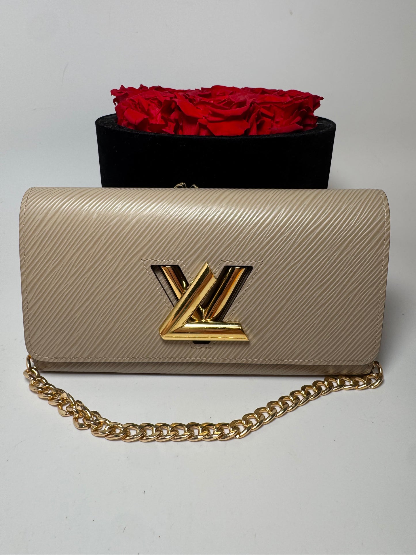 Louis Vuitton Epi Twist Gallet Beige Wallet On Chain