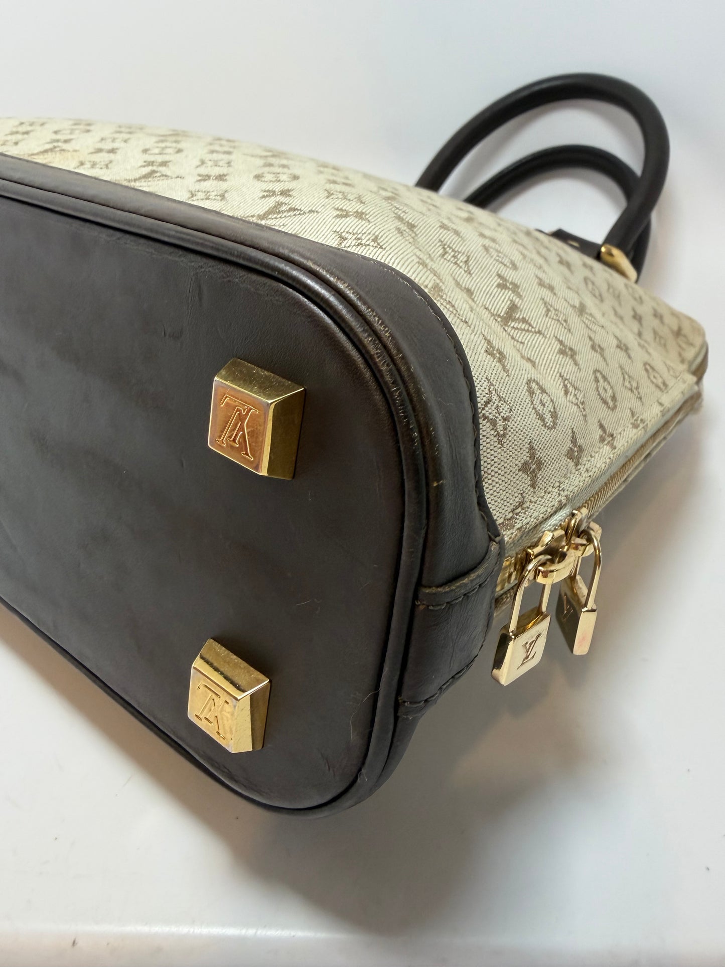 Louis Vuitton Mini Lin Alma Bag