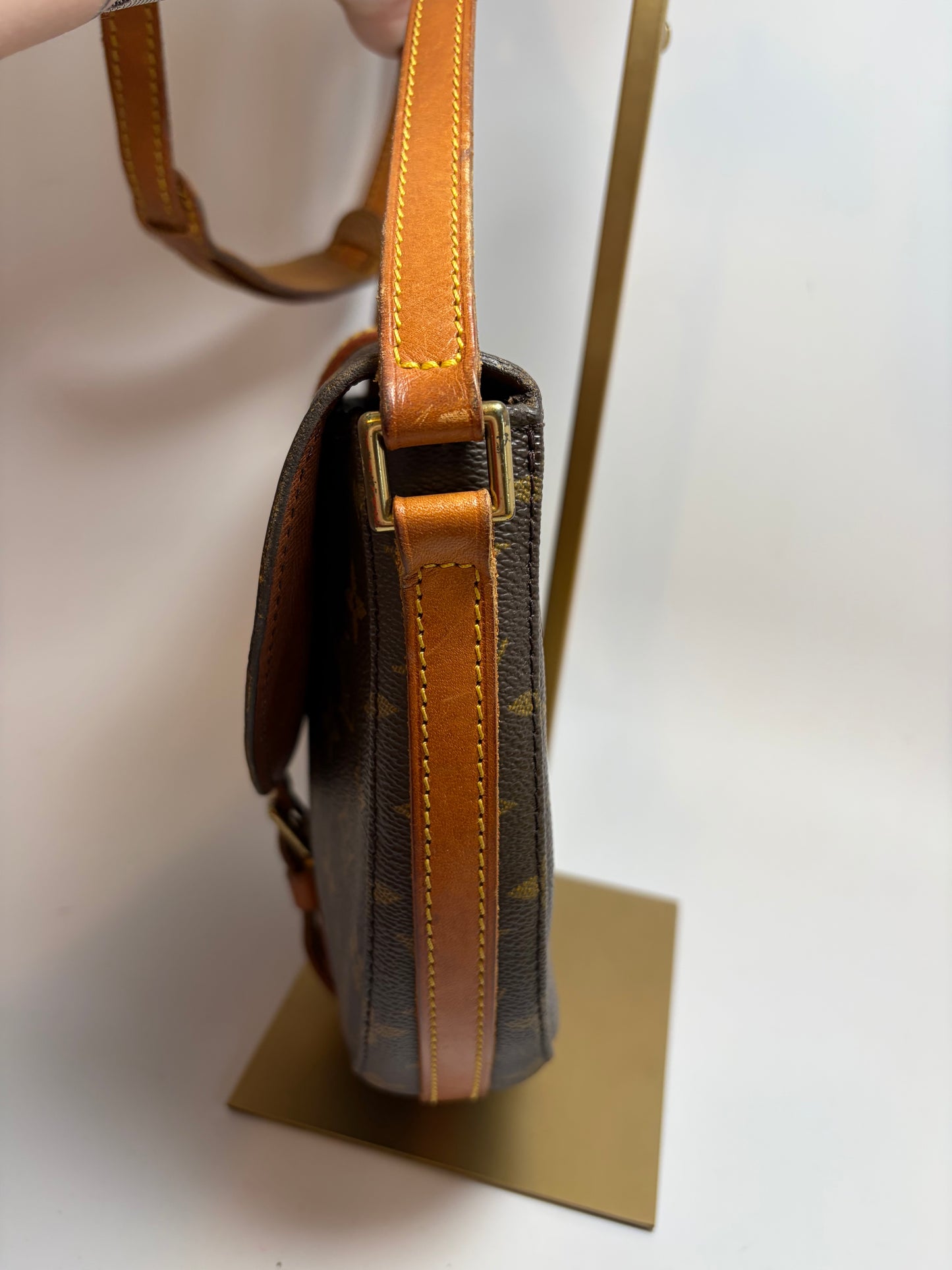 Louis Vuitton Chantilly MM Monogram crossbody