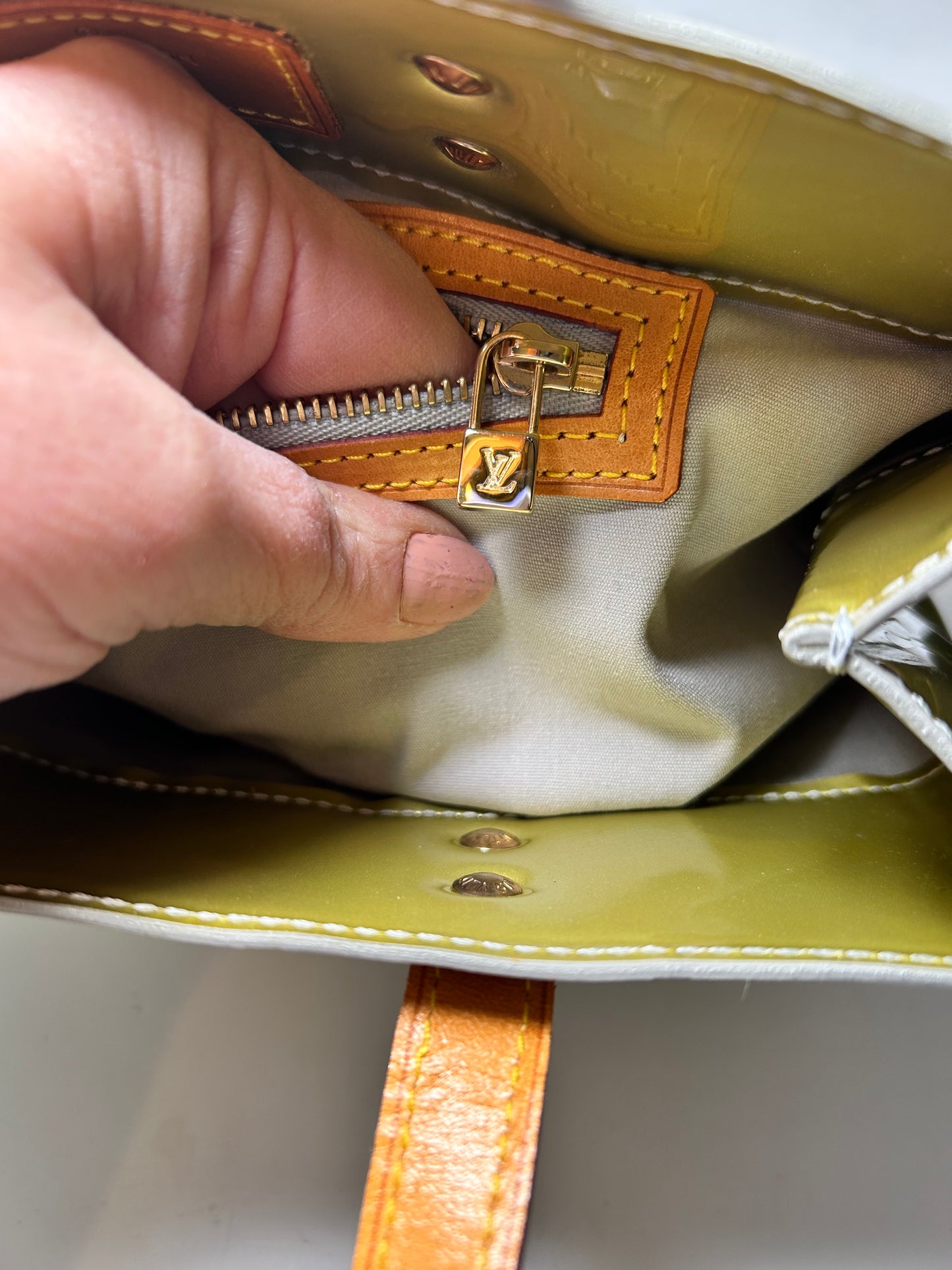 Louis Vuitton Reade PM Pistachio Green Vernis Leather Monogram Mini Tote