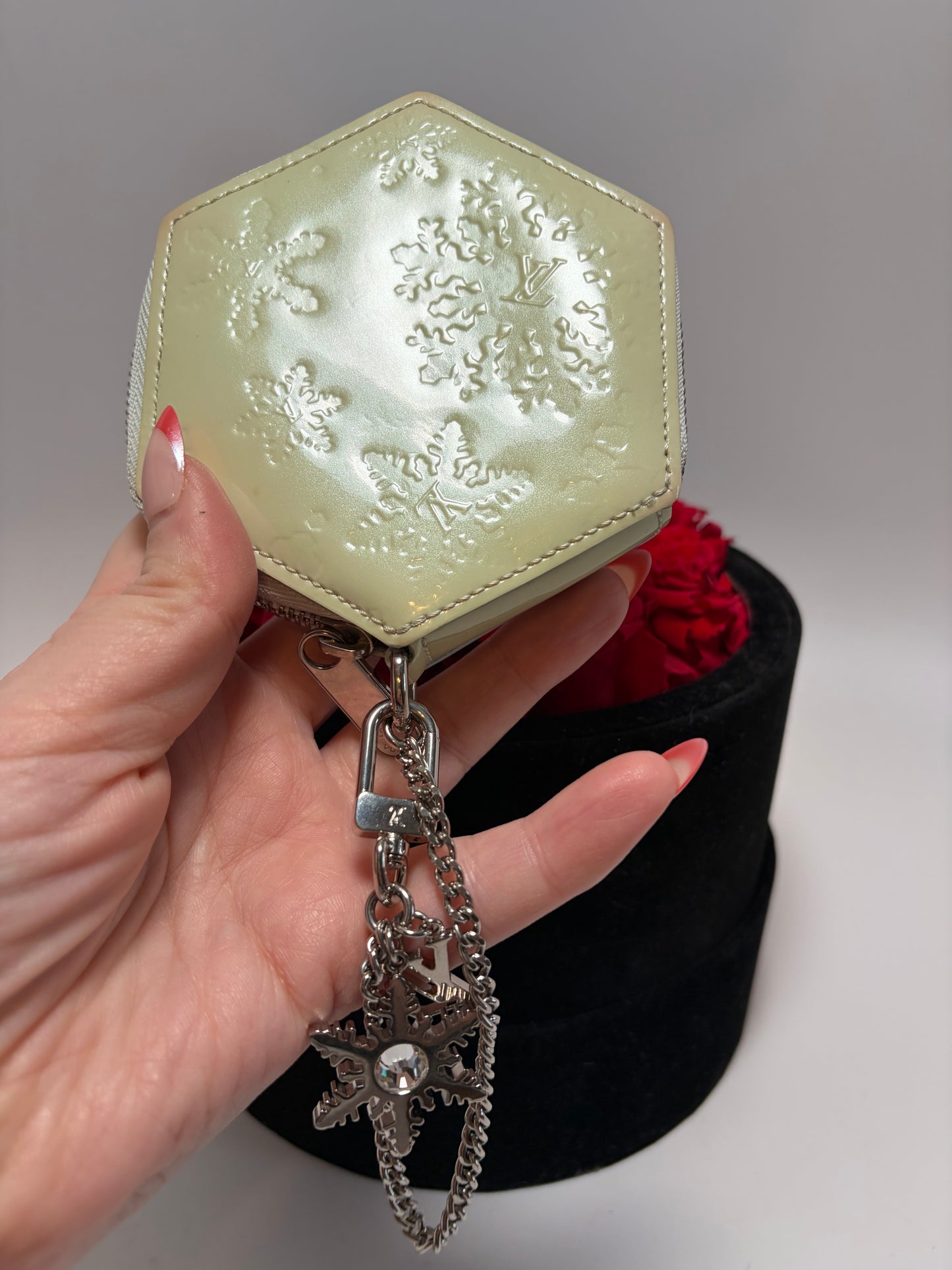 Louis Vuitton Porte Monnaie Flocon Bag Charm/Coin Purse Snow Flake