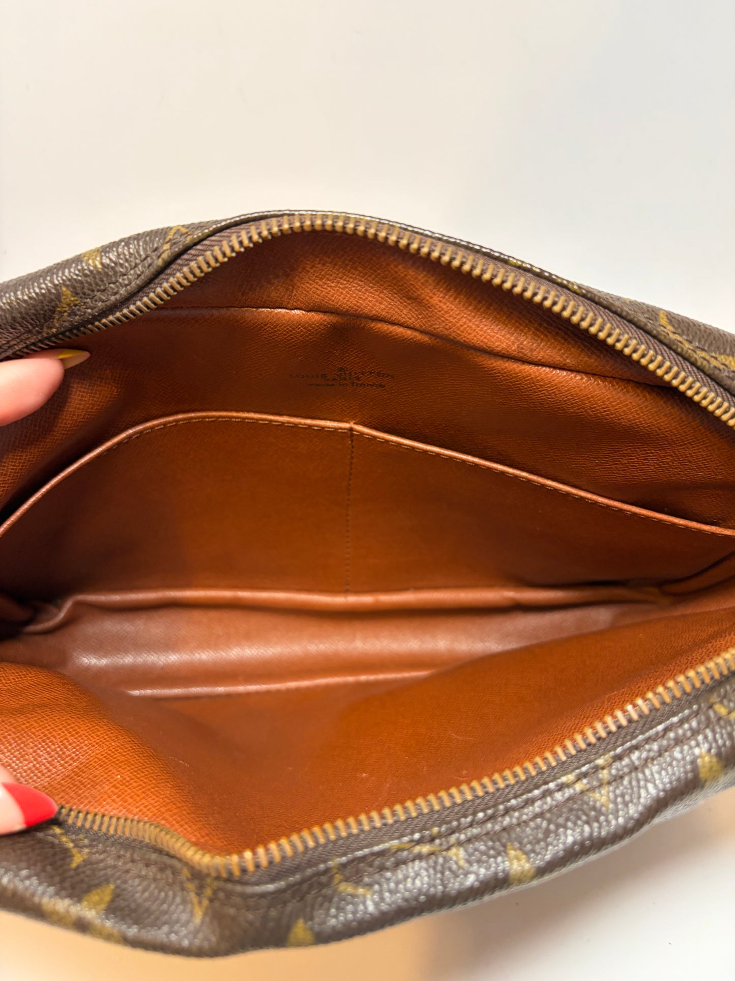 Louis Vuitton Compeigne 28 Monogram Clutch/Pouch