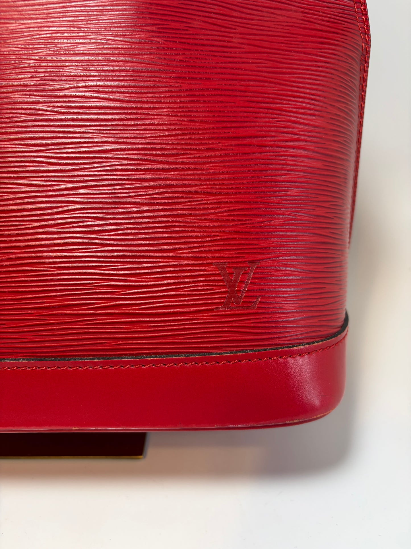 Louis Vuitton Alma PM Castillan Red Epi Leather