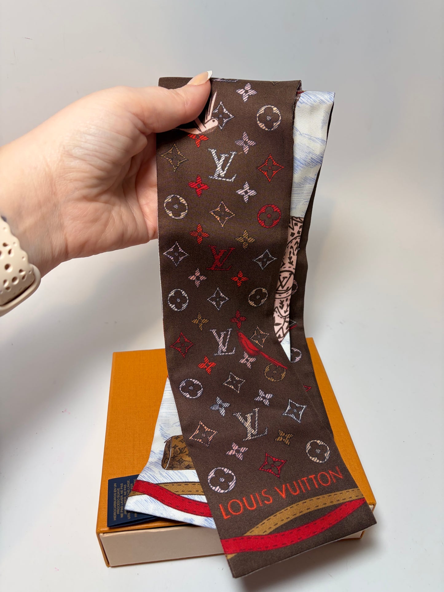 Louis Vuitton Up and Away BB Bandeau 100% Silk Spring-Summer 2023 NWOT
