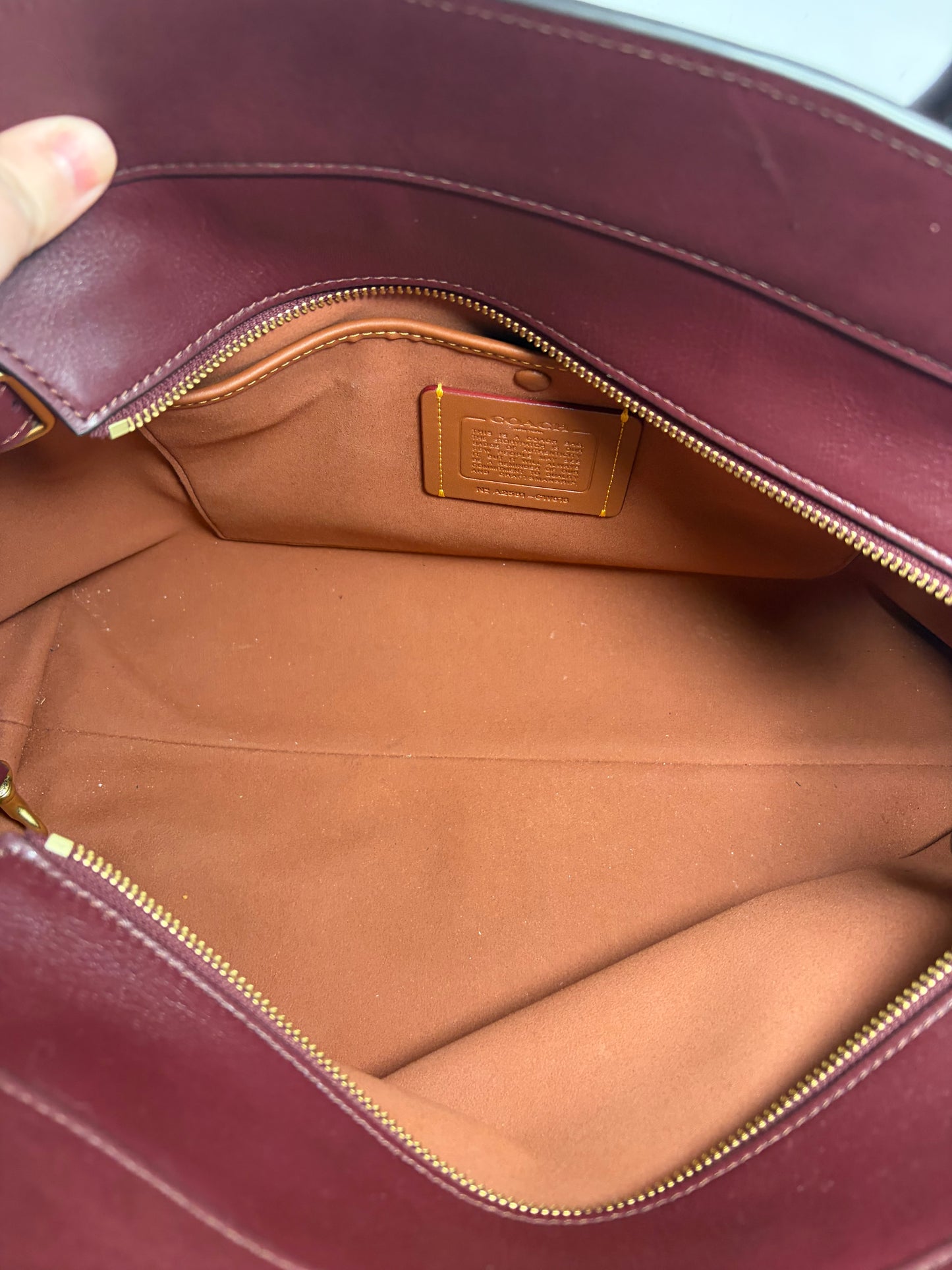 Coach Empire 40 Caryall Merlot w/Crossbody Strap