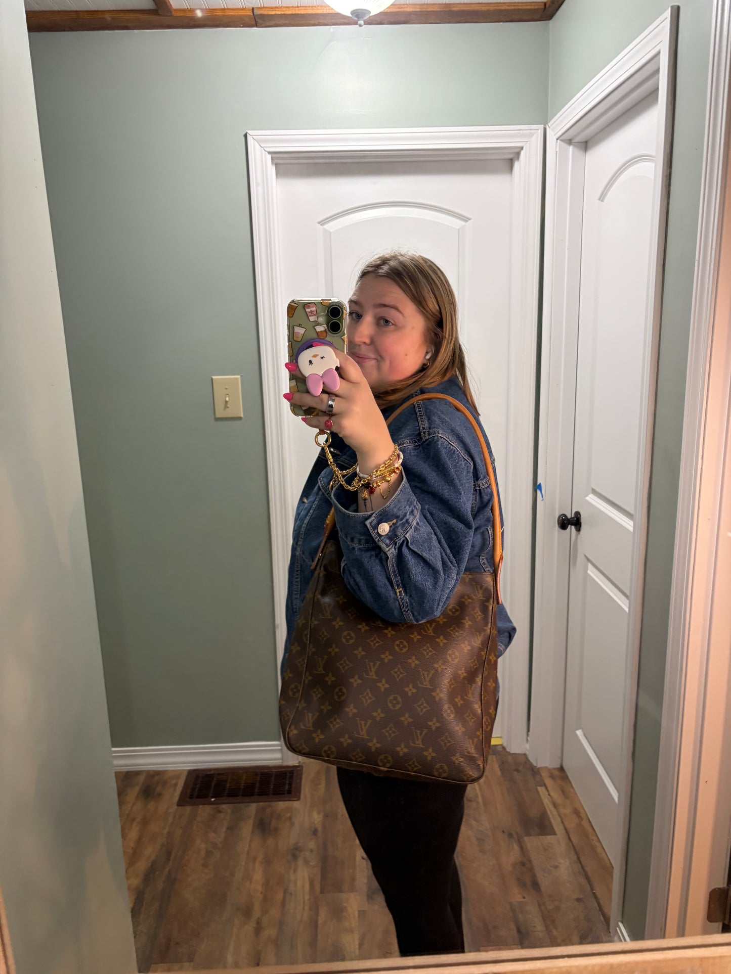 Louis Vuitton Looping GM Monogram Shoulder Bag